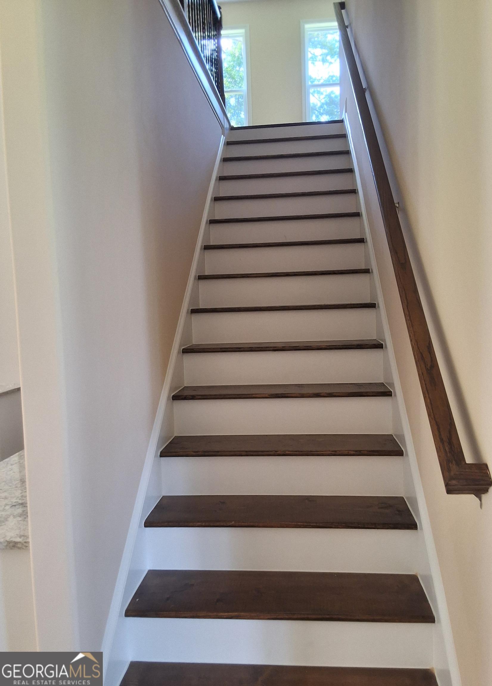 Photo #33