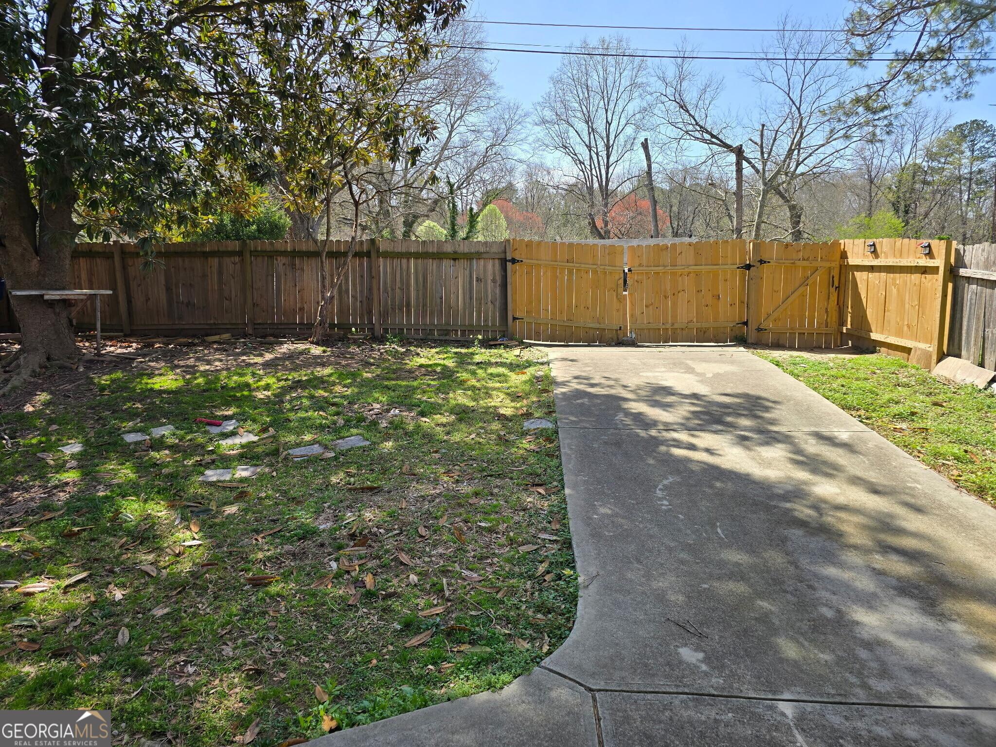 Photo #3