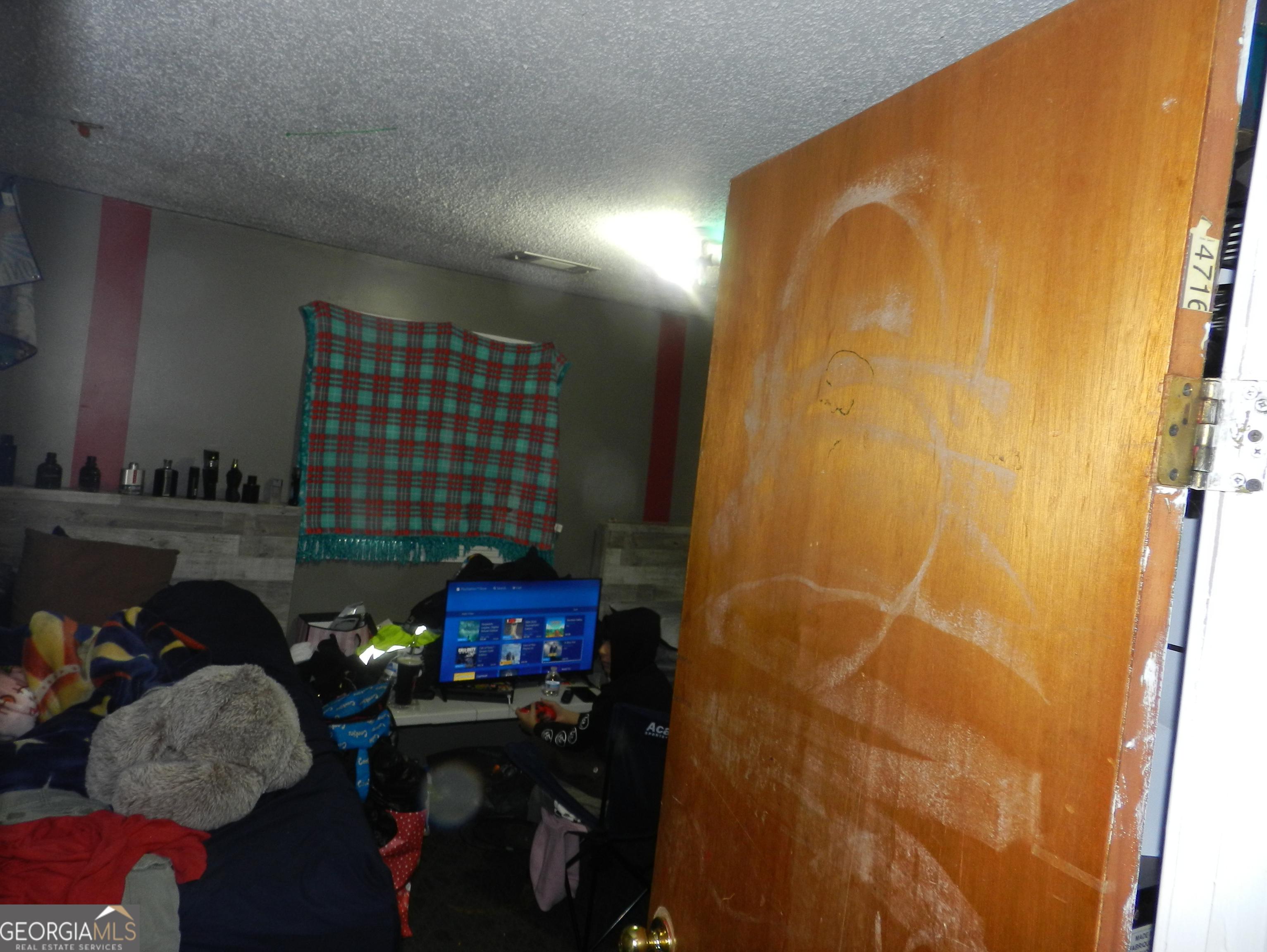 Photo #11