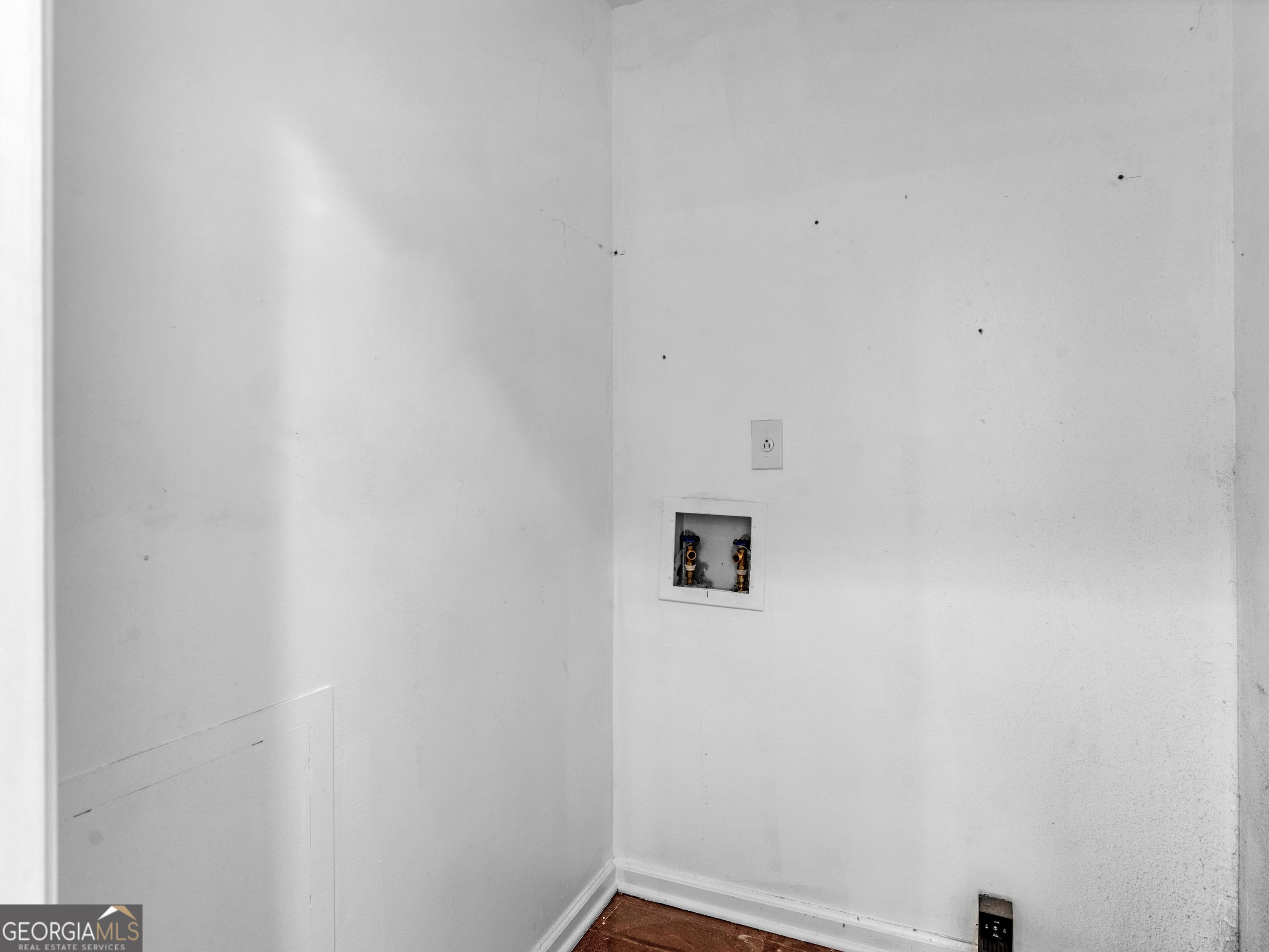 Photo #6