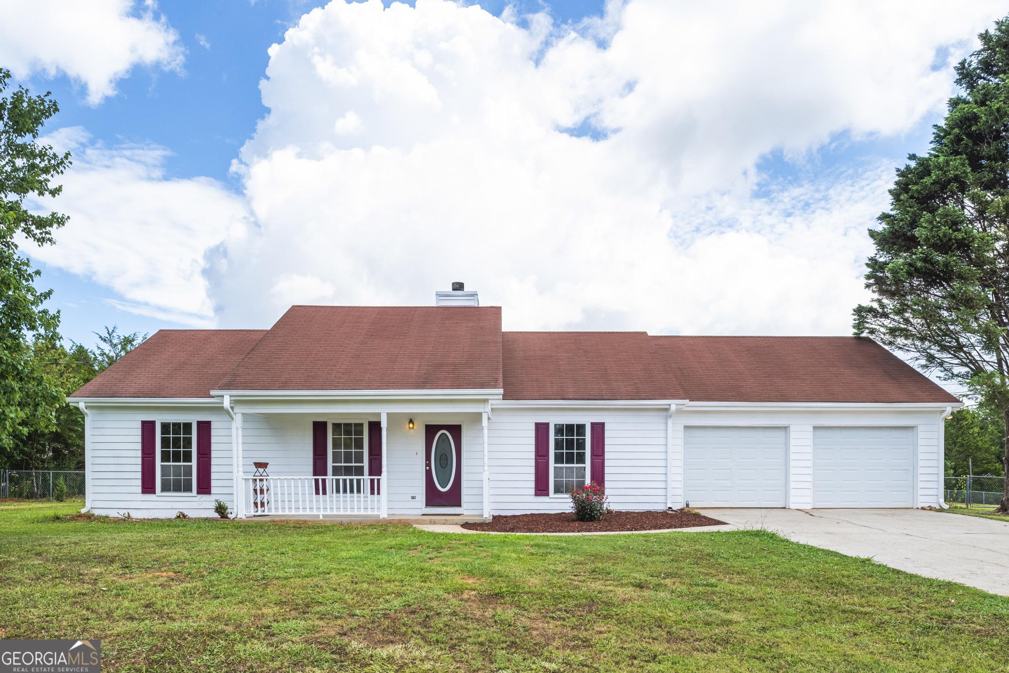 Photo one of 153 Cedar Ridge Rd Locust Grove GA 30248 | MLS 10456359G