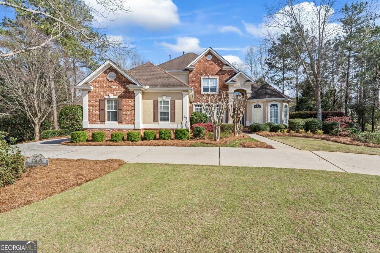 Photo one of 612 Champions Dr Mcdonough GA 30253 | MLS 10463972G