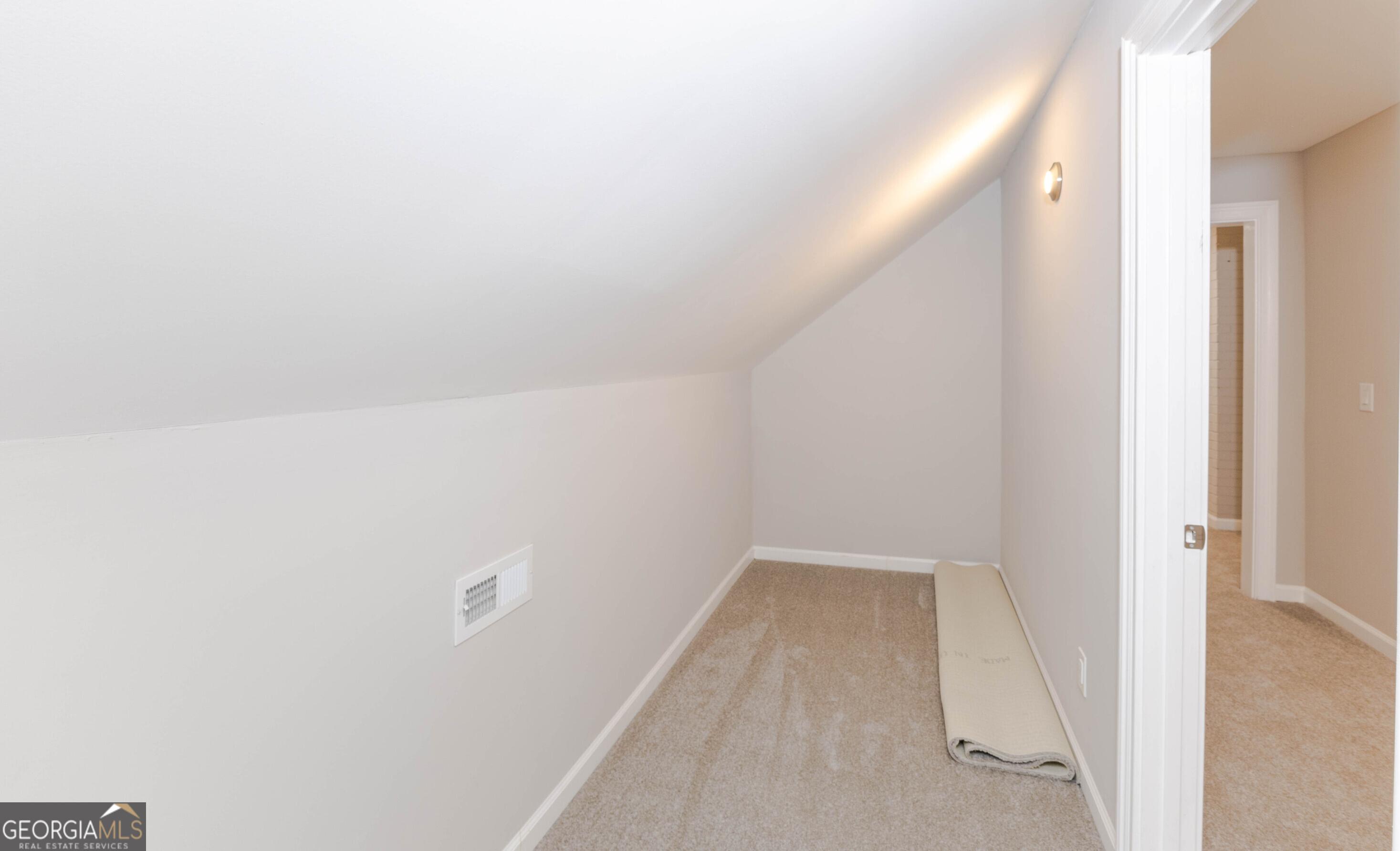 Photo #43