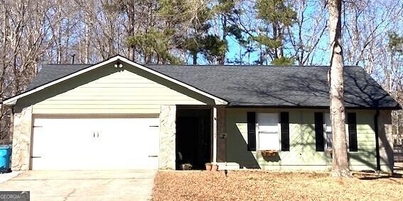 Photo one of 11157 Ash Ct Hampton GA 30228 | MLS 10468936G