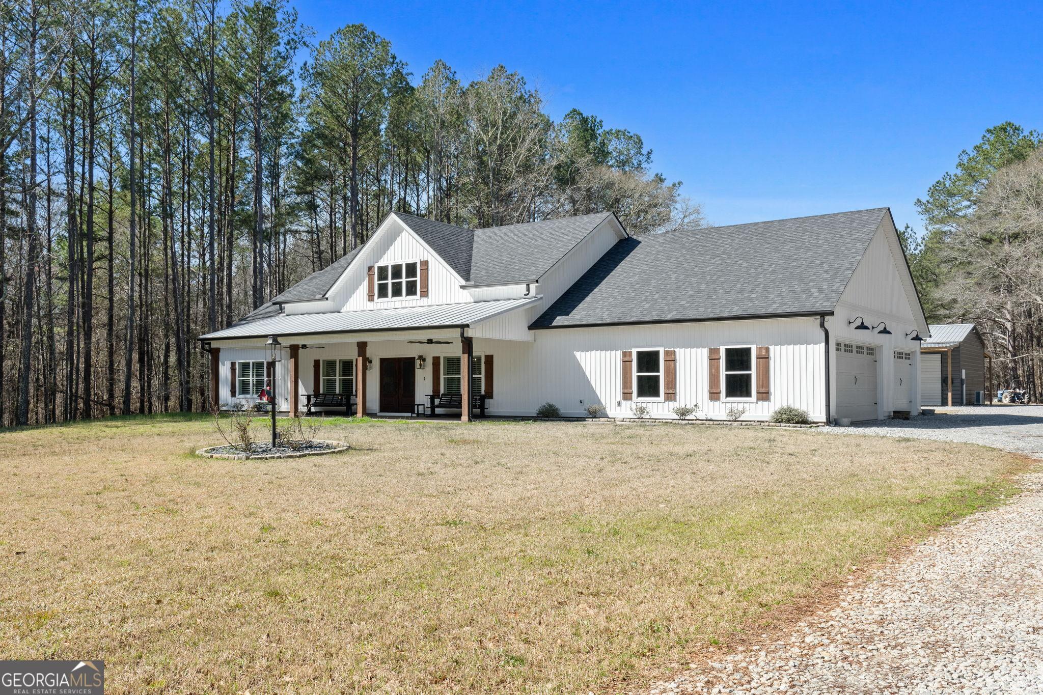 Photo one of 1185 Old Greenville Rd Fayetteville GA 30215 | MLS 10476523G