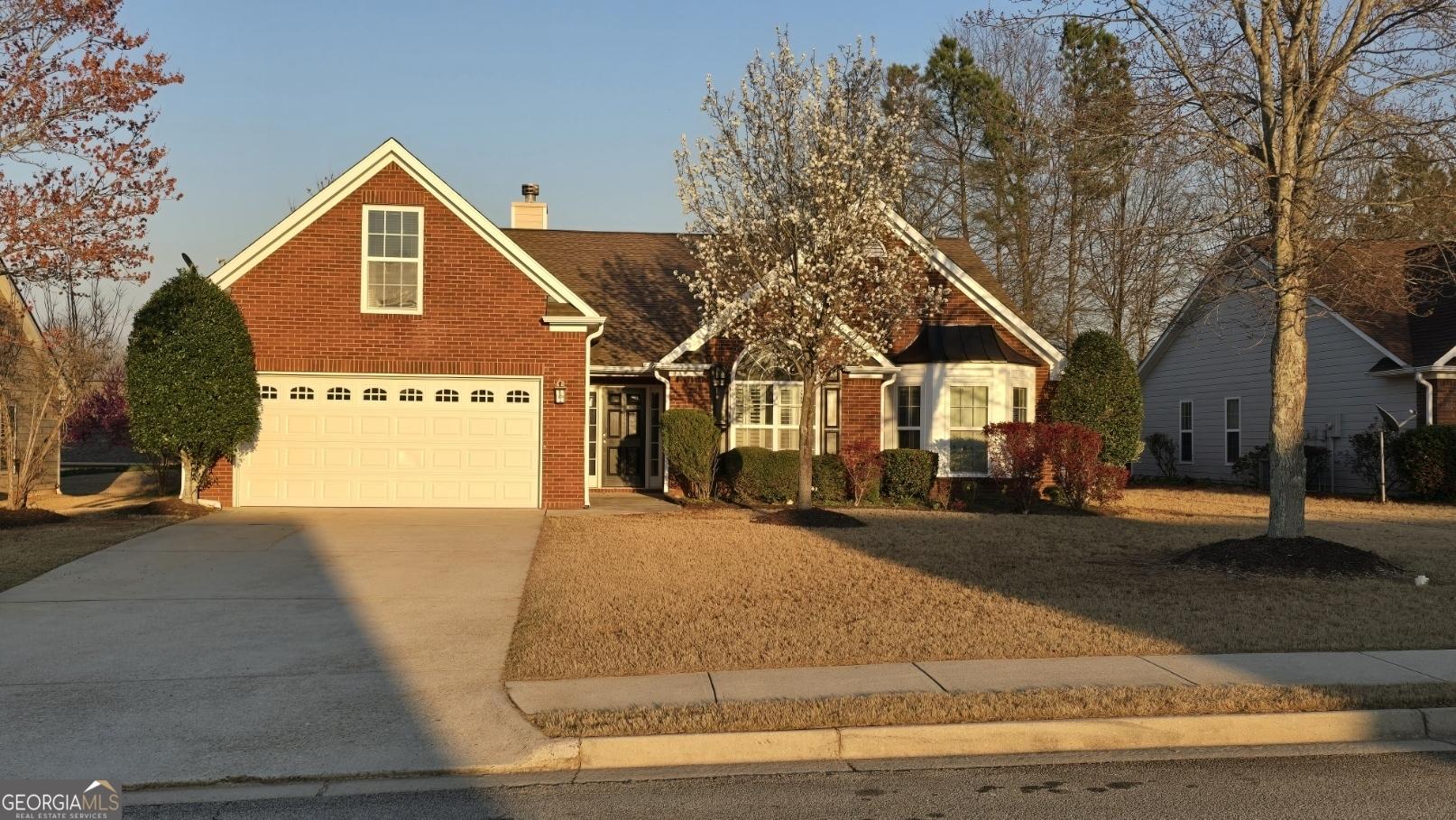 Photo one of 1006 Harbor View Ln Mcdonough GA 30252 | MLS 10478263G