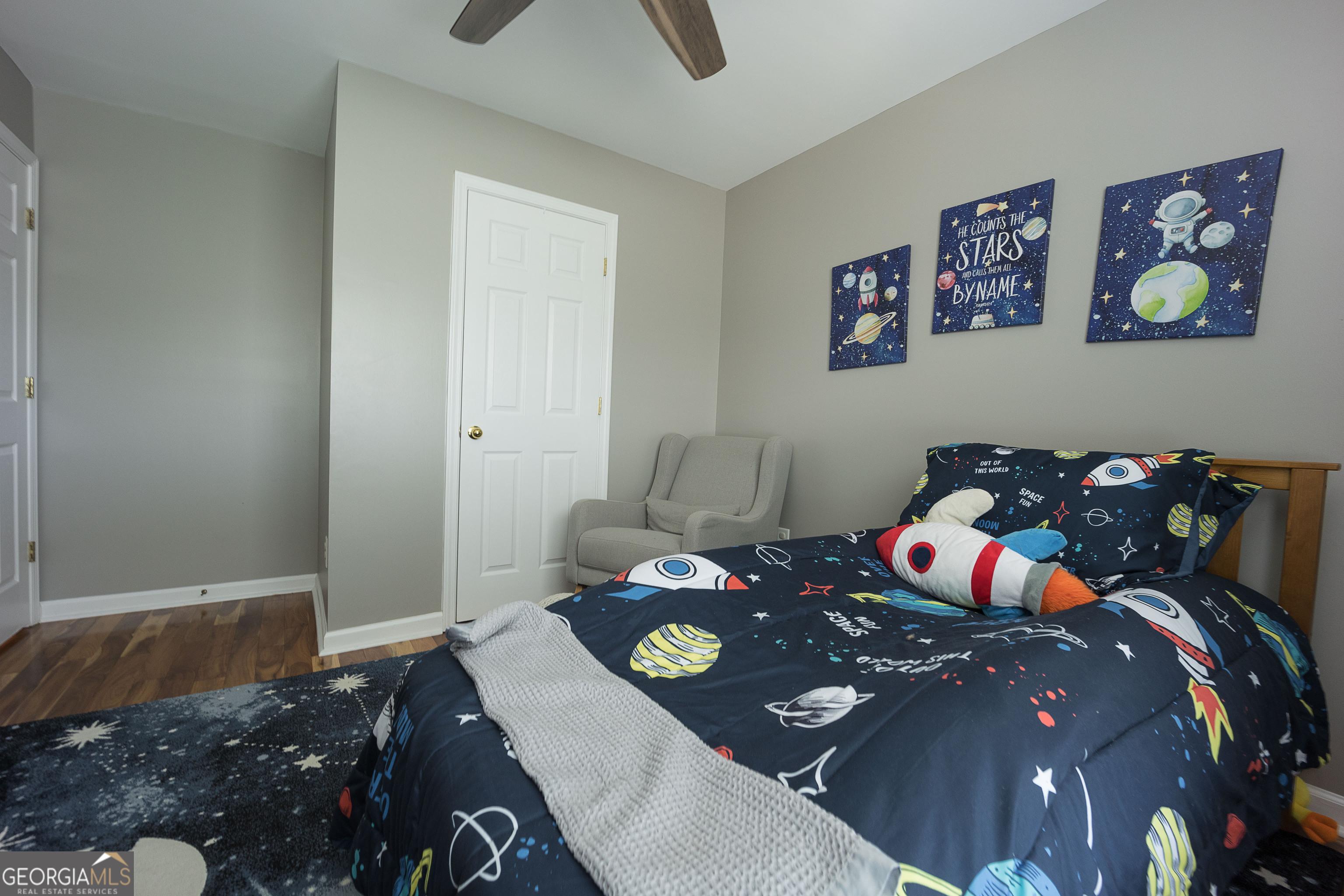 Photo #33
