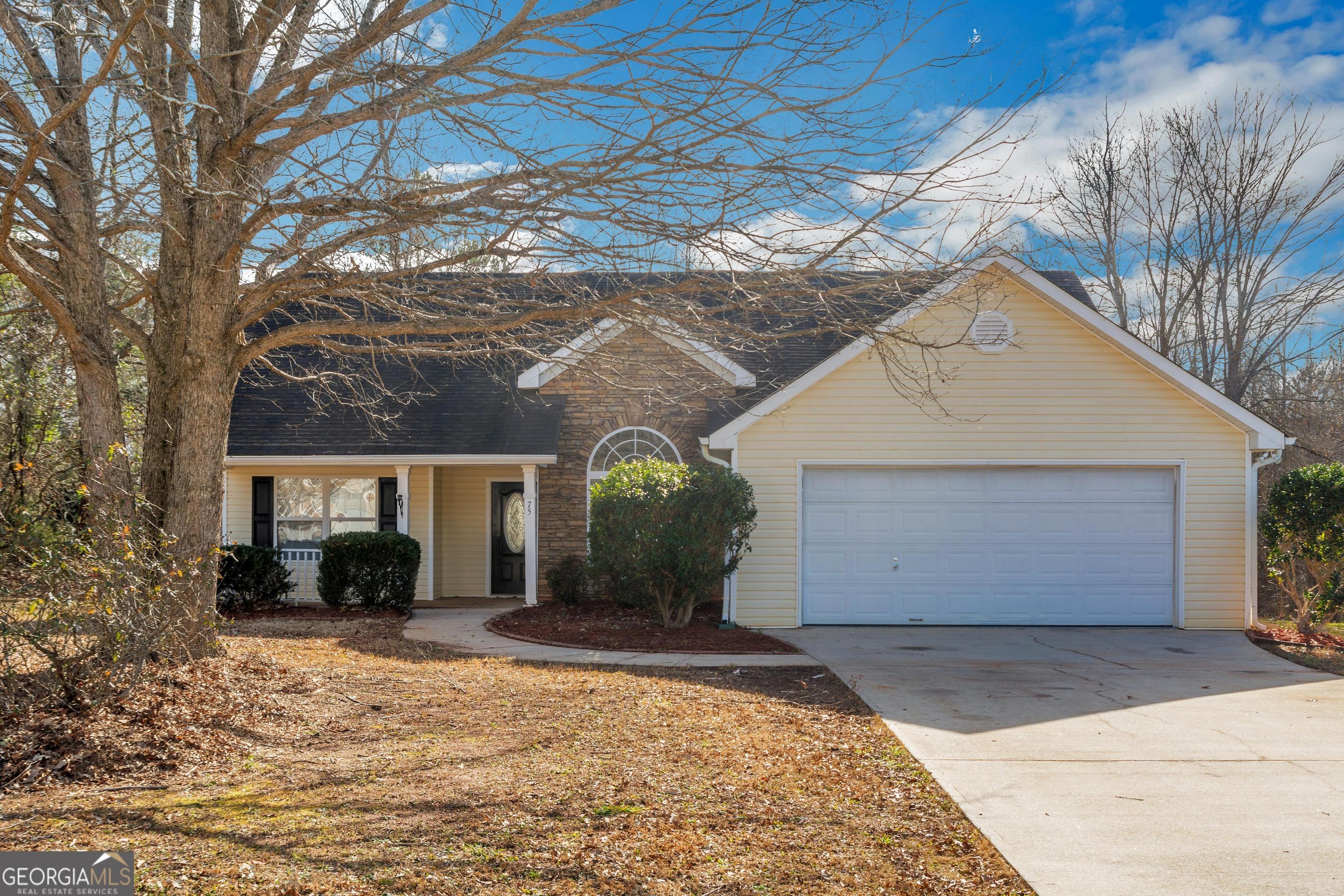 Photo one of 75 Heatherstone Way Covington GA 30016 | MLS 10479561G