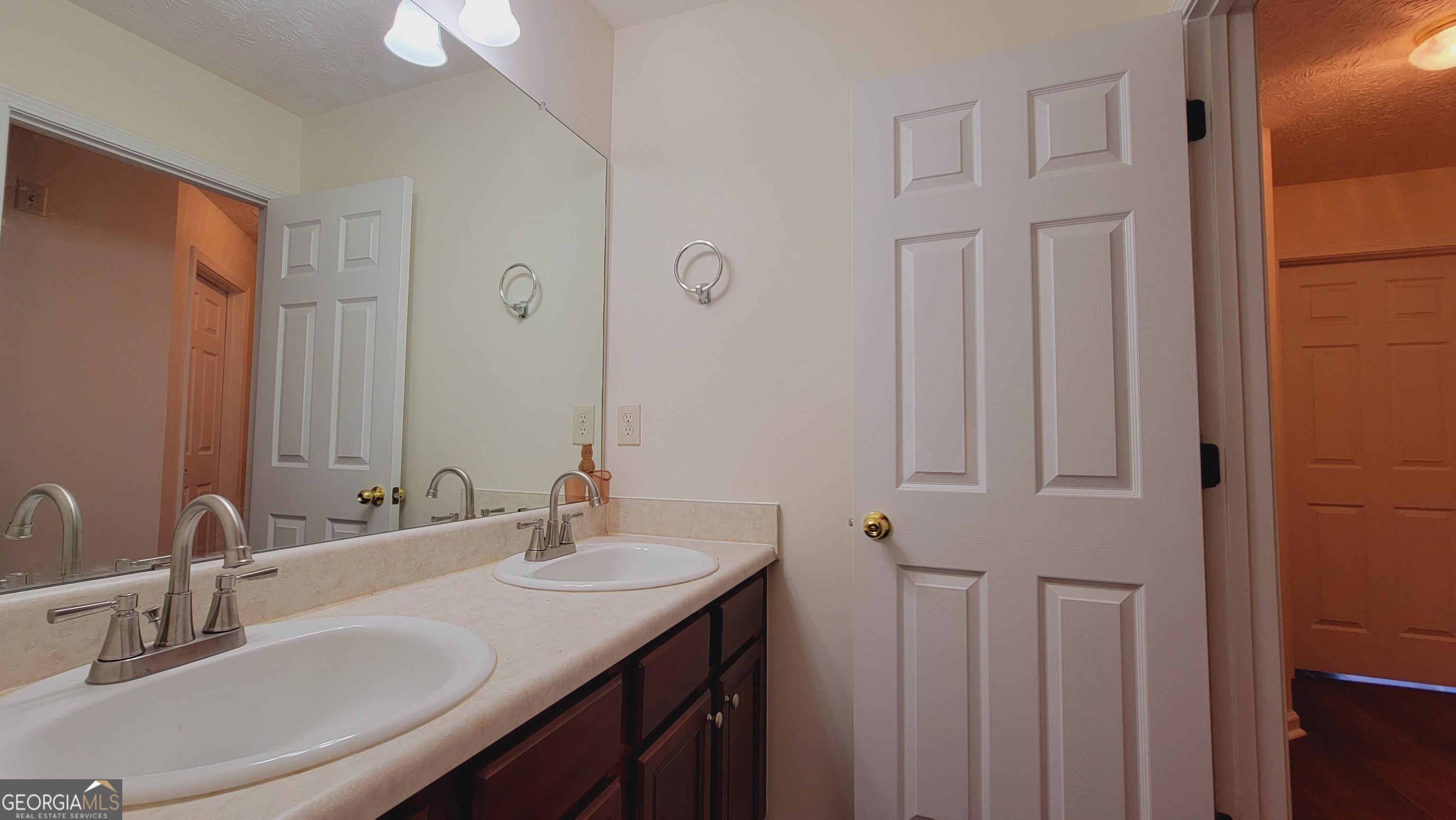 Photo #44