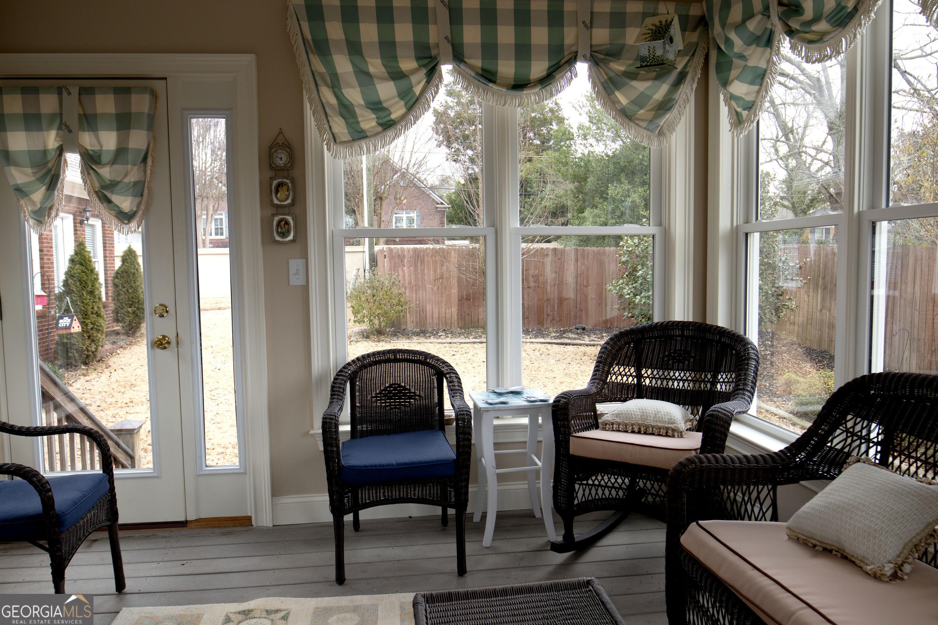 Photo #32