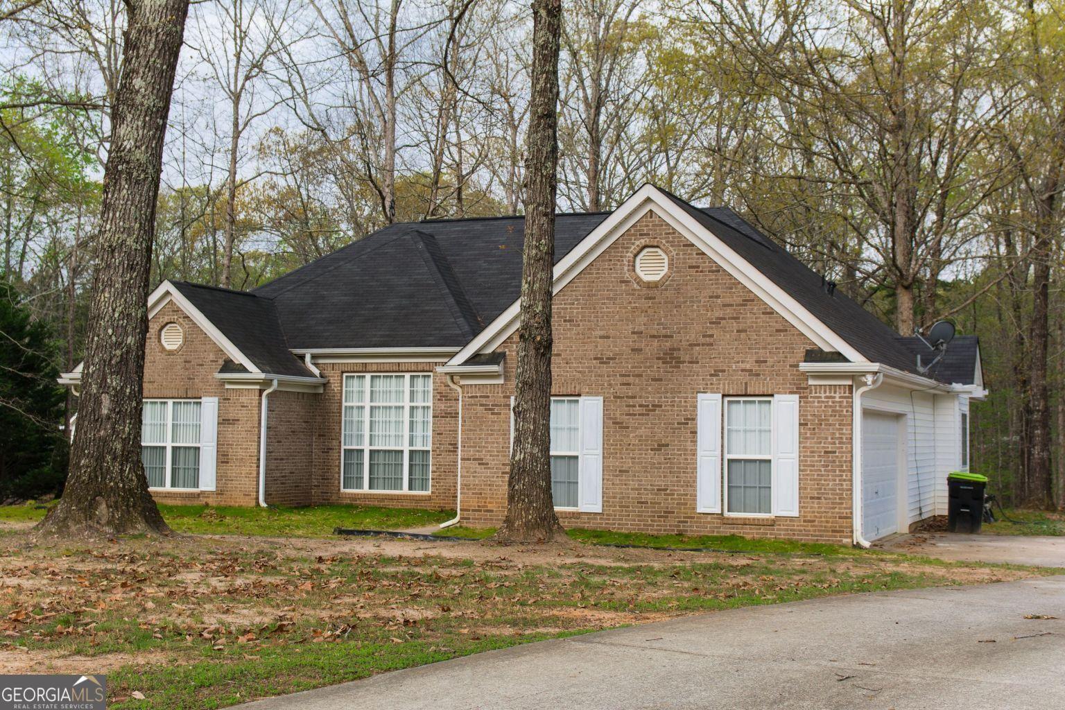 Photo one of 12711 Simmons Rd Hampton GA 30228 | MLS 10494784G