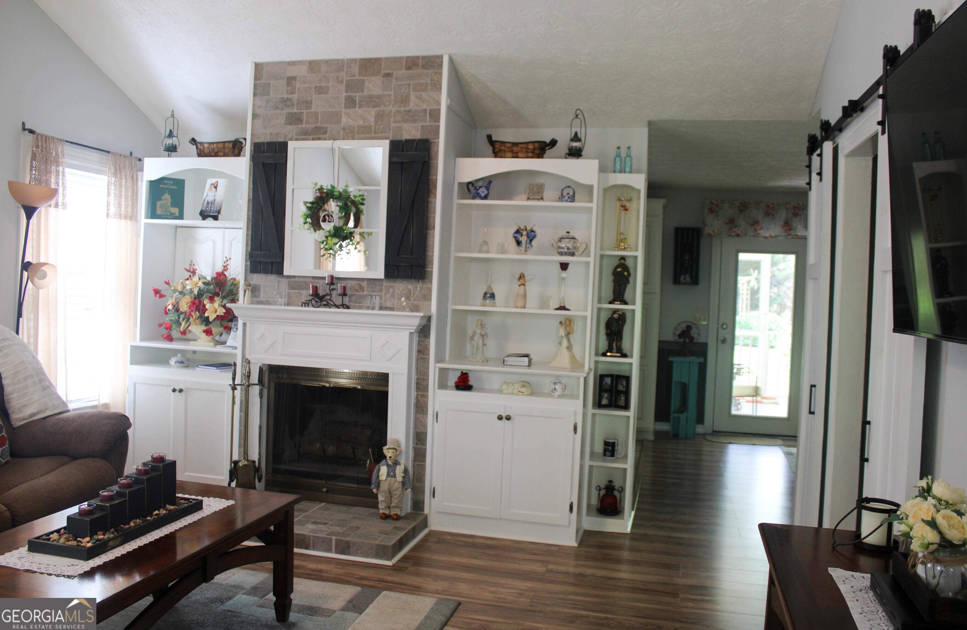 Photo #26