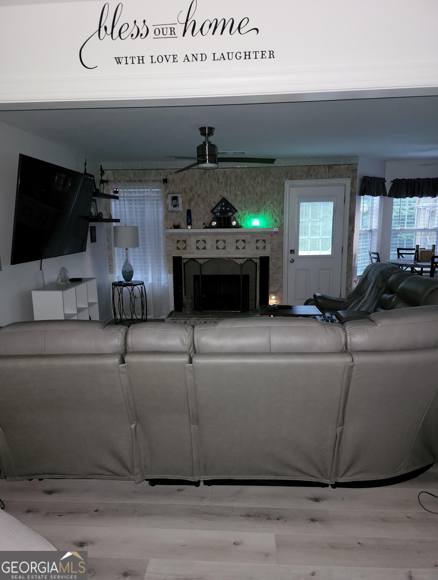 Photo #8