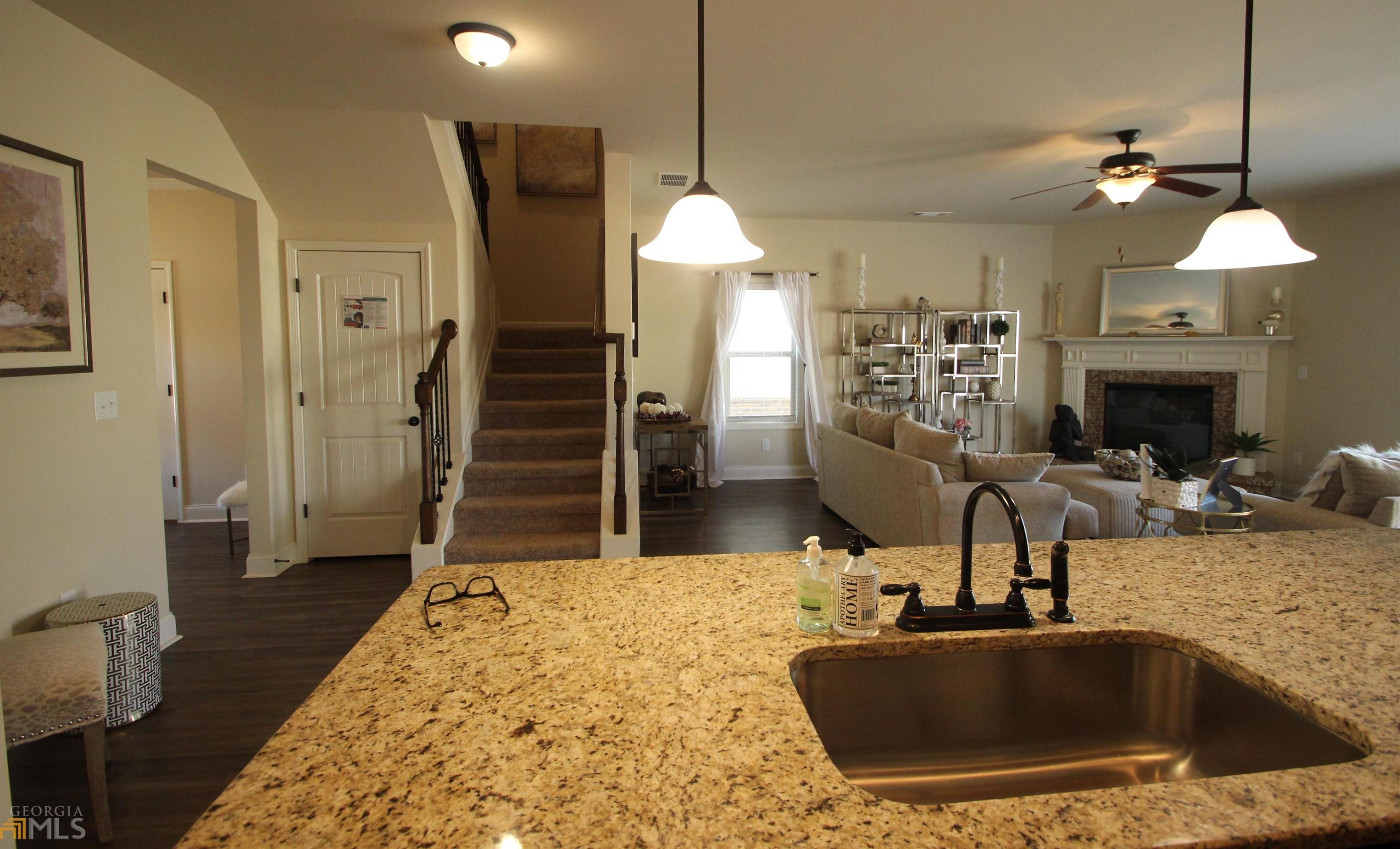 Photo #6