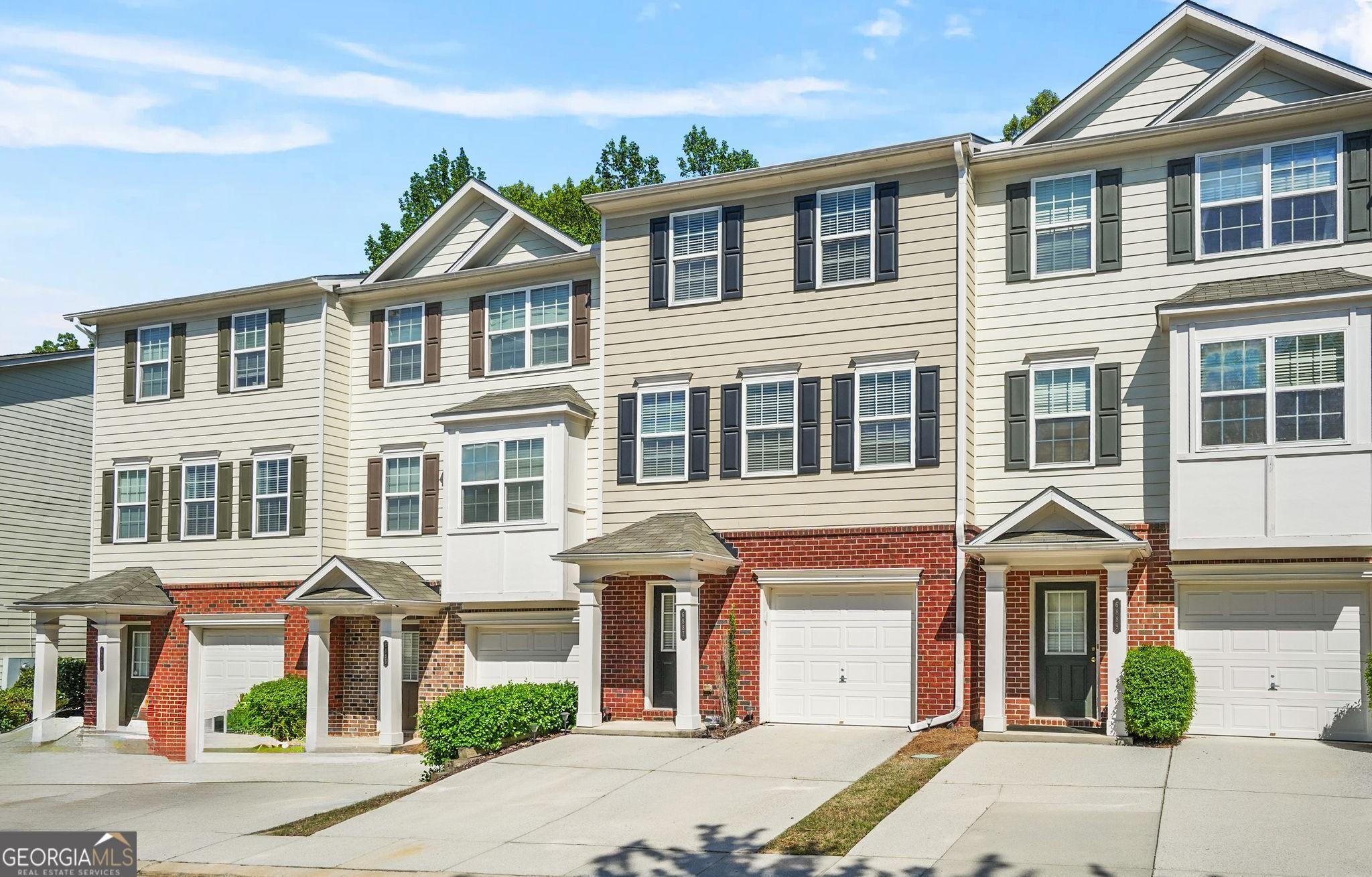Photo one of 6887 Slate Stone Se Way # 3 Mableton GA 30126 | MLS 10501147G