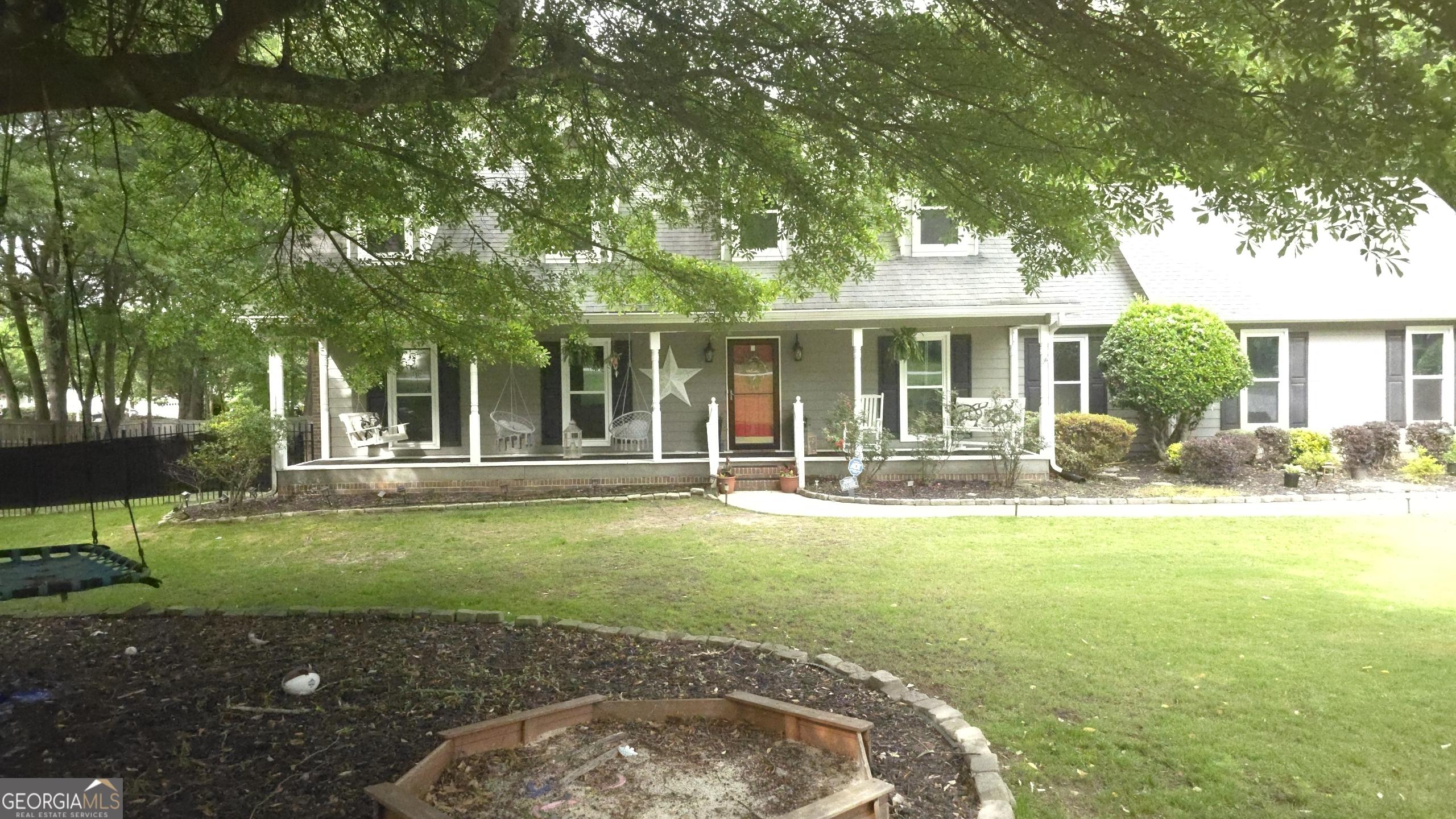 Photo one of 3650 Bay Leaf Dr Loganville GA 30052 | MLS 10501857G