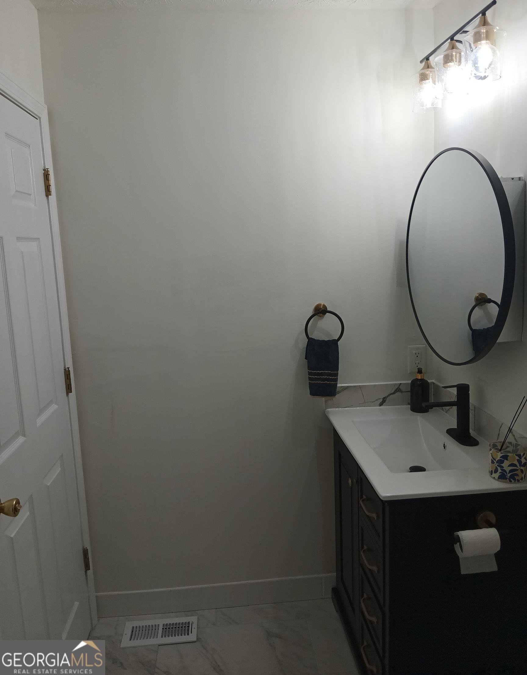 Photo #25