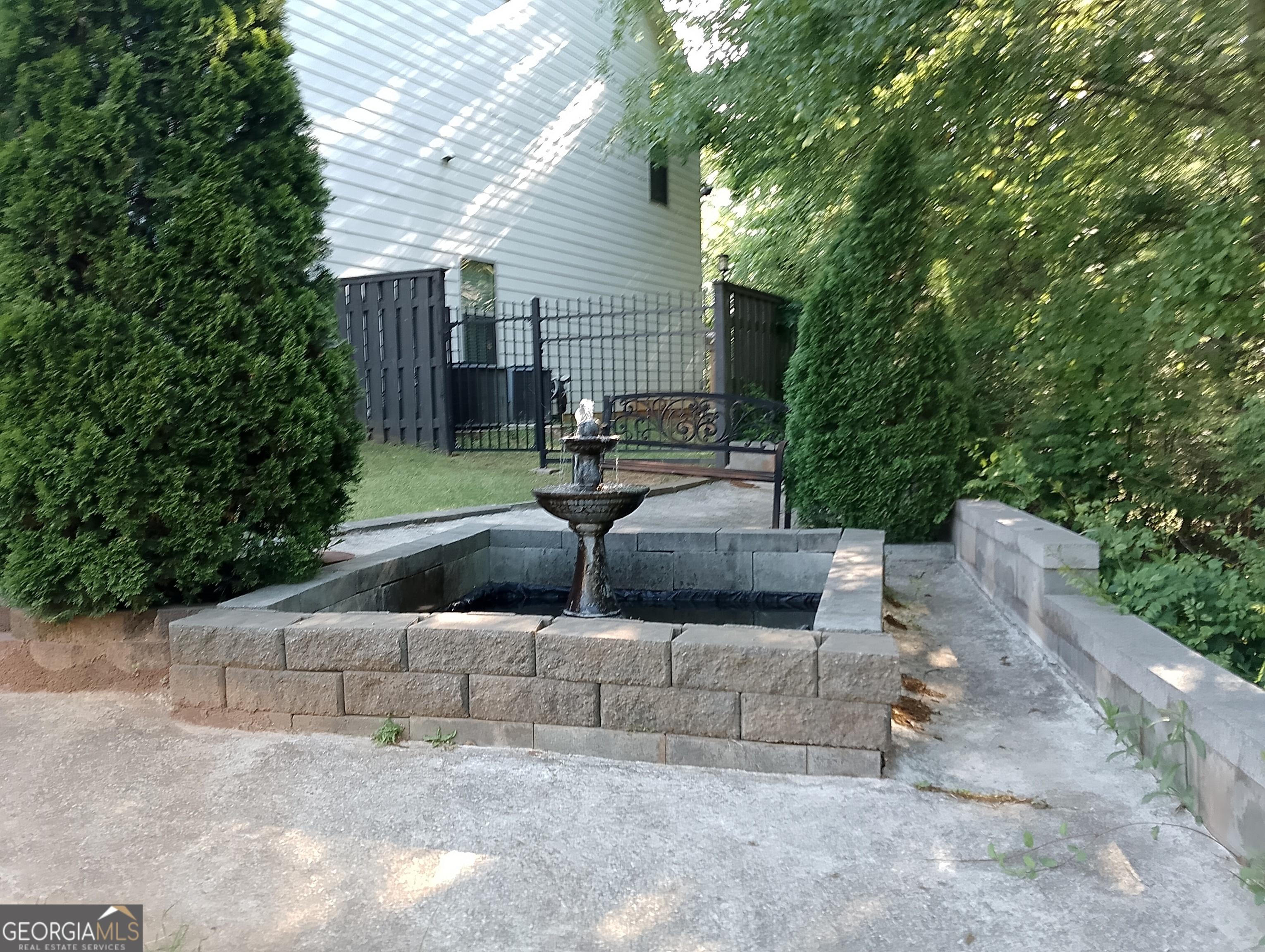 Photo #42