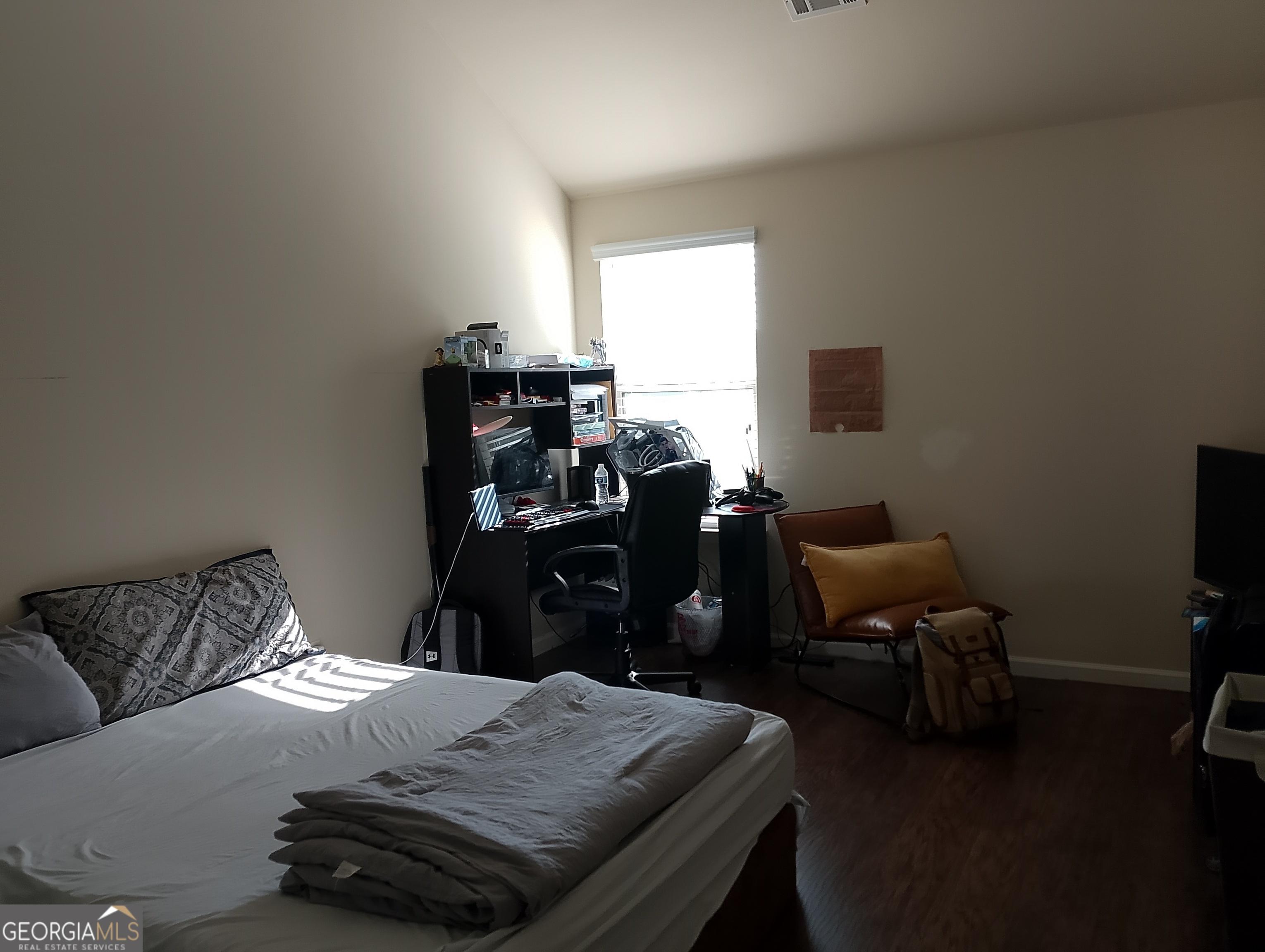 Photo #11