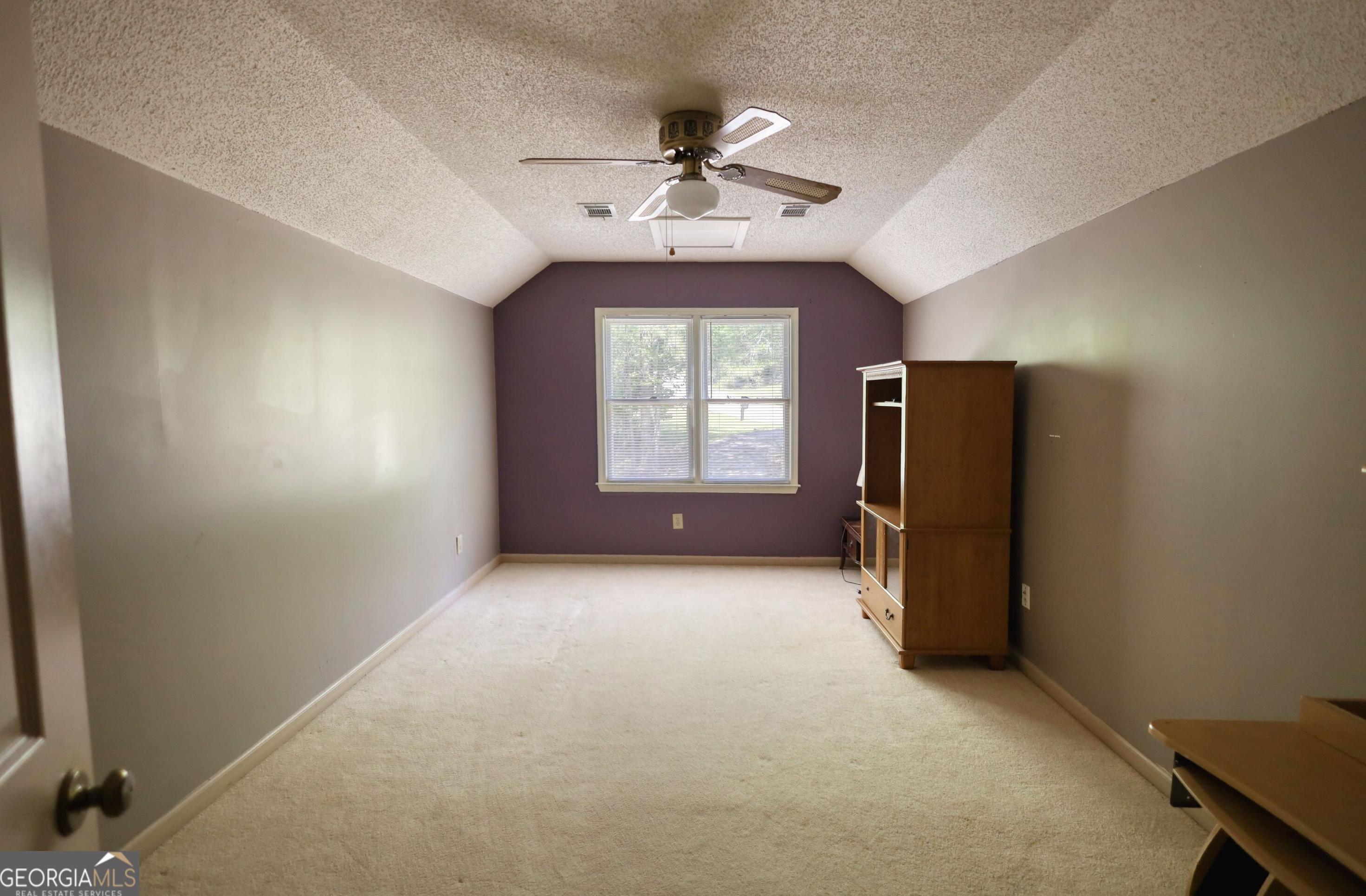 Photo #32