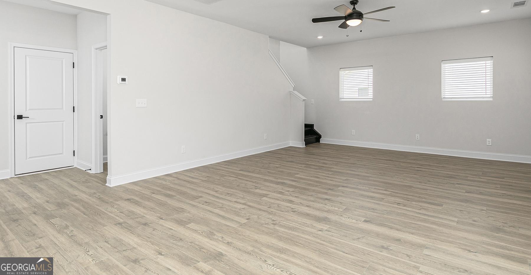 Photo #5