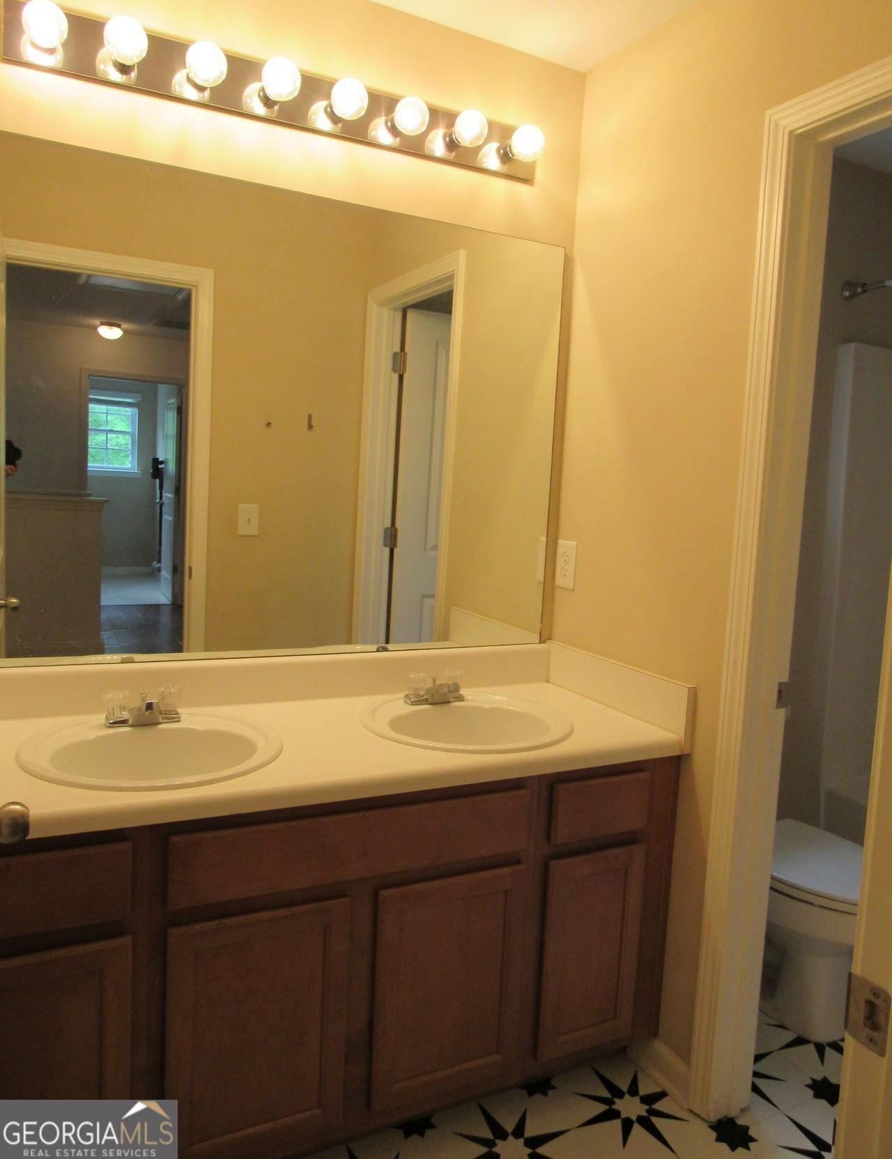 Photo #28