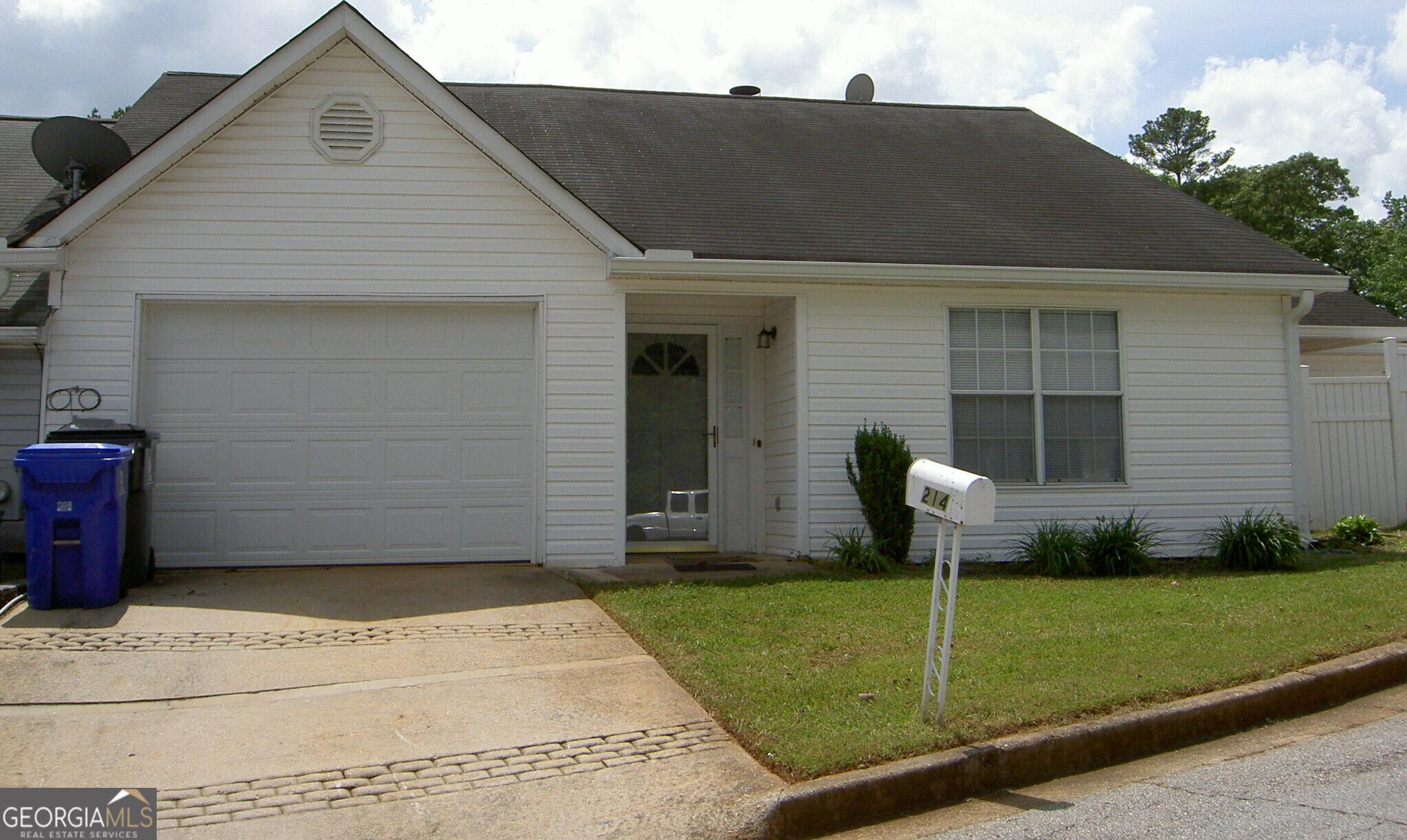 Photo #1