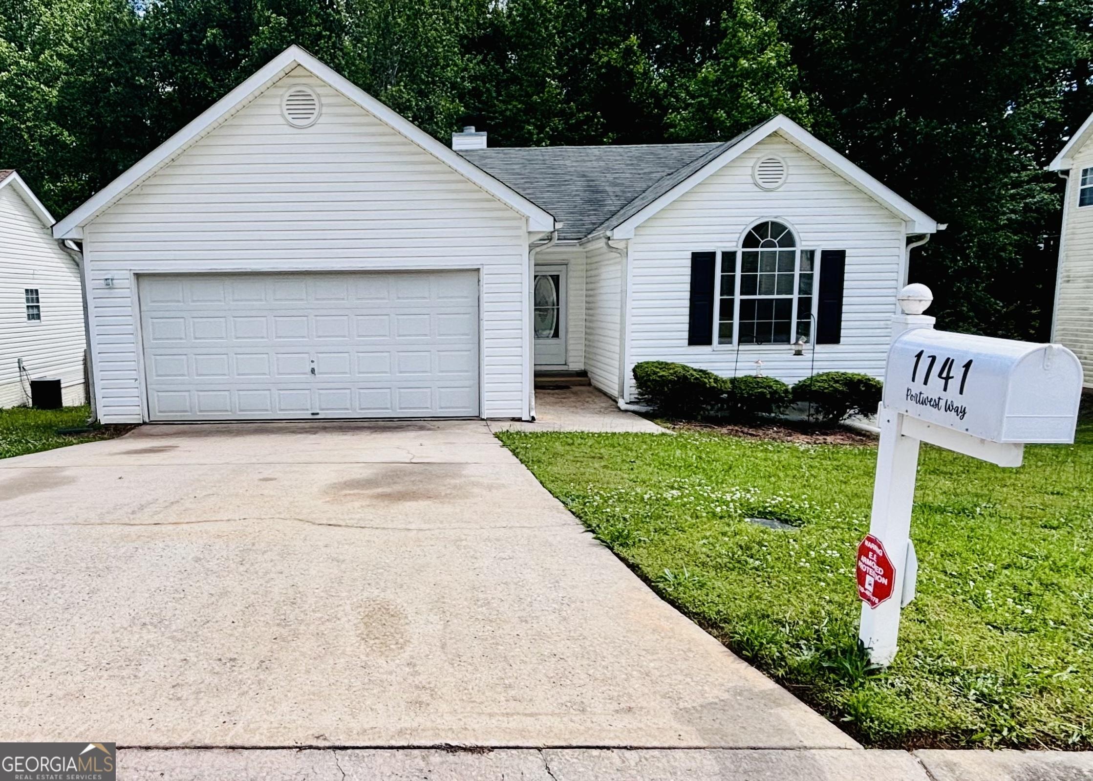 Photo one of 1741 Portwest Way Hampton GA 30228 | MLS 10515744G