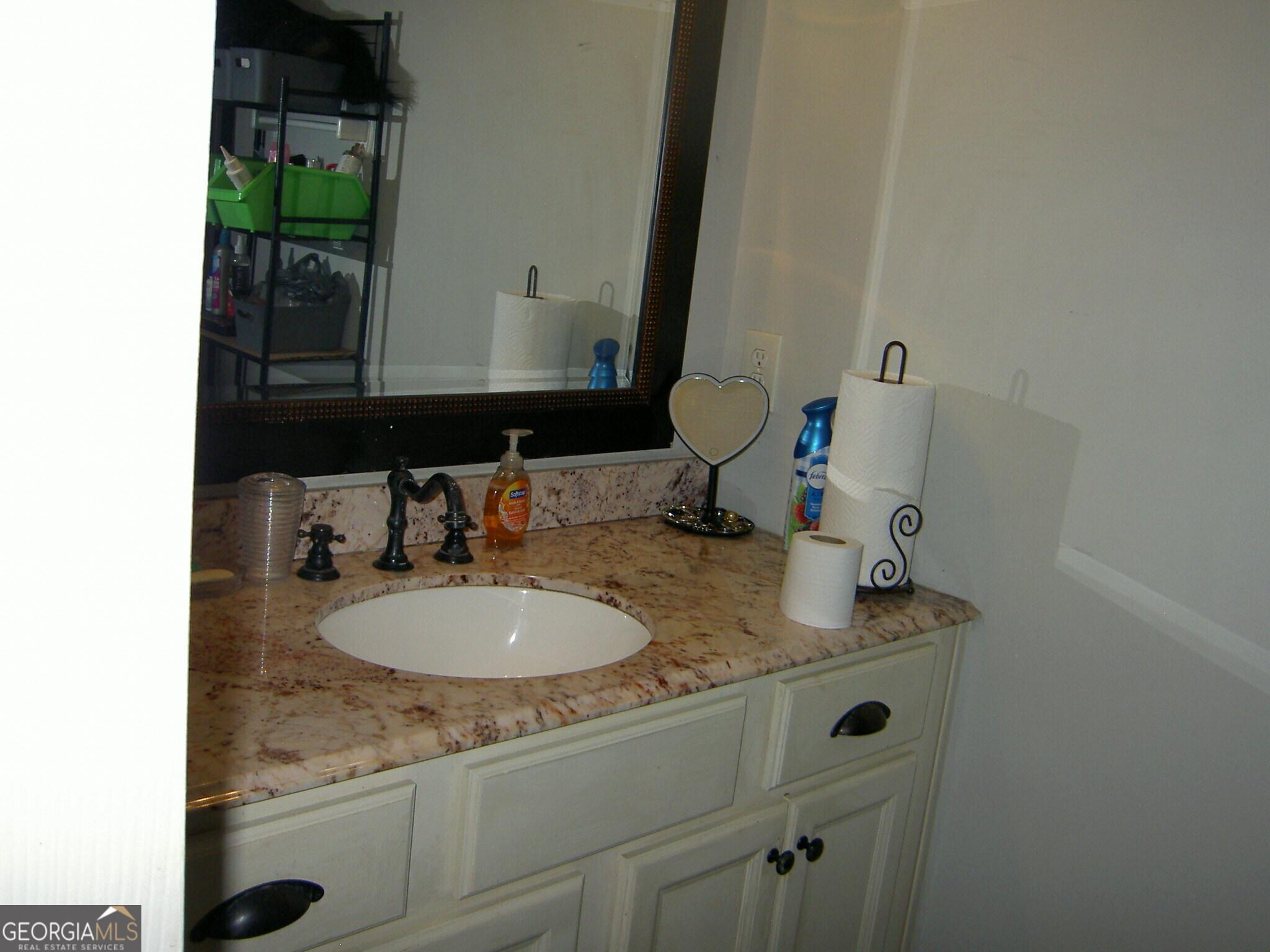 Photo #10