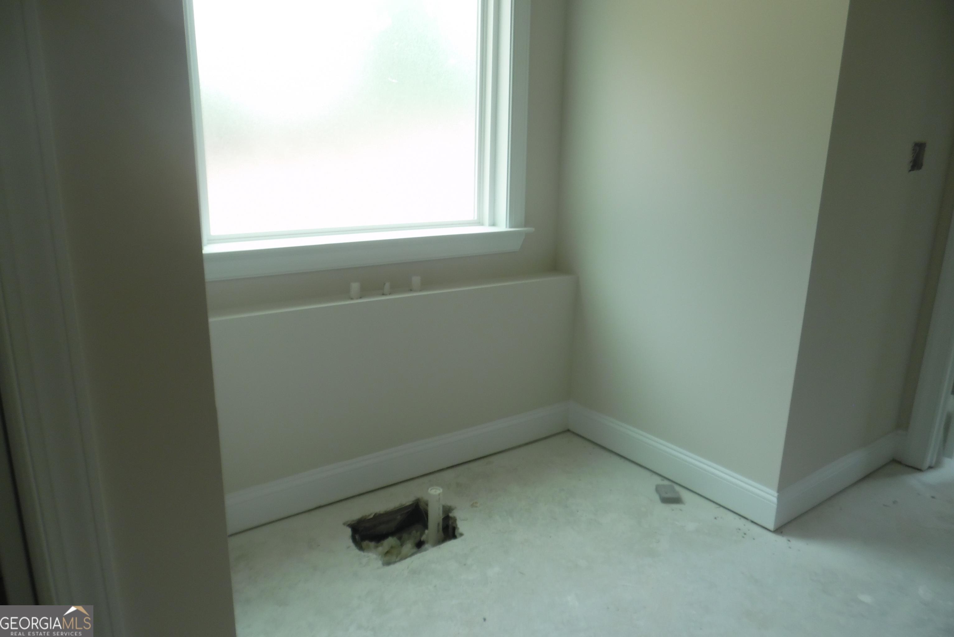 Photo #24