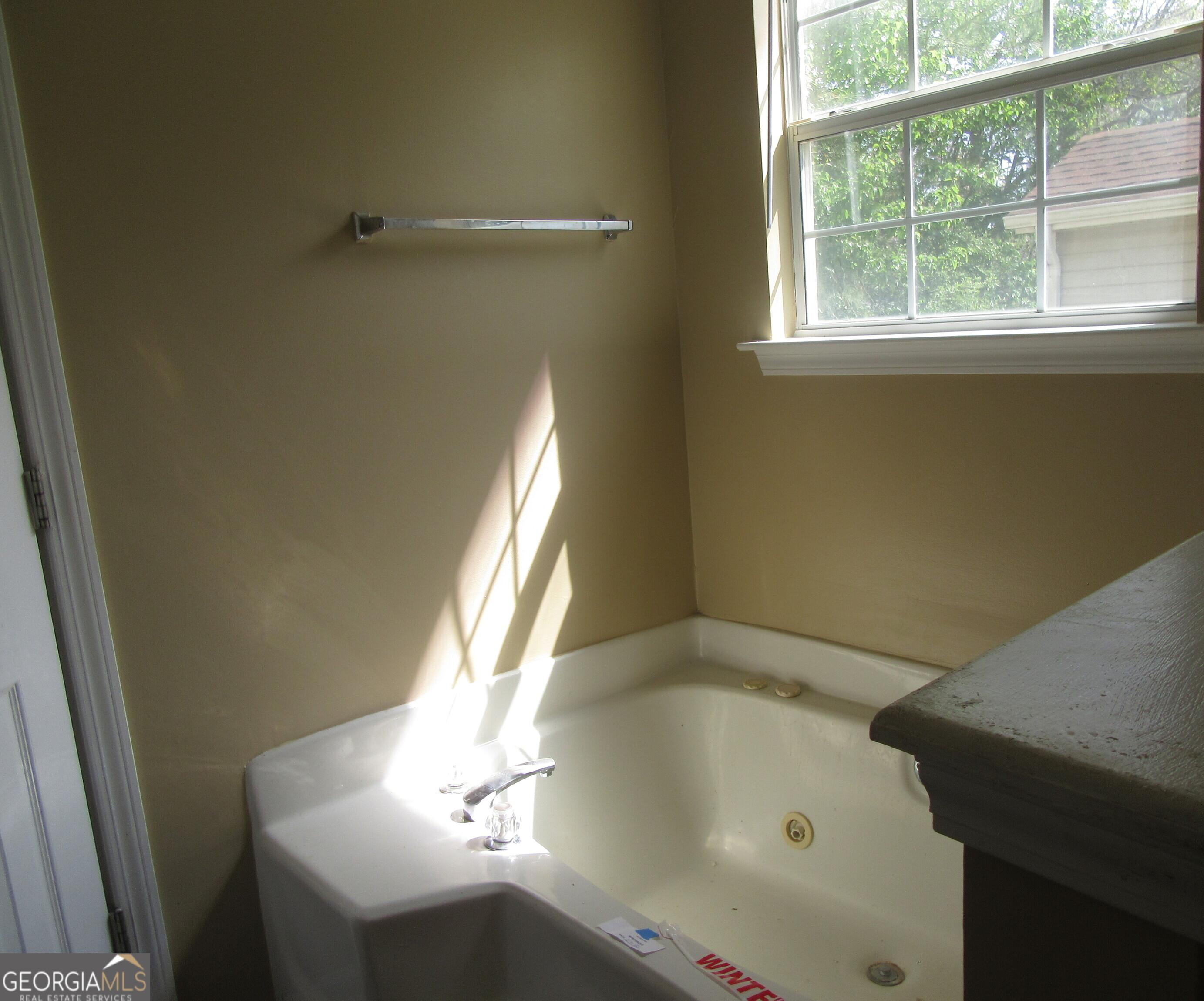 Photo #8