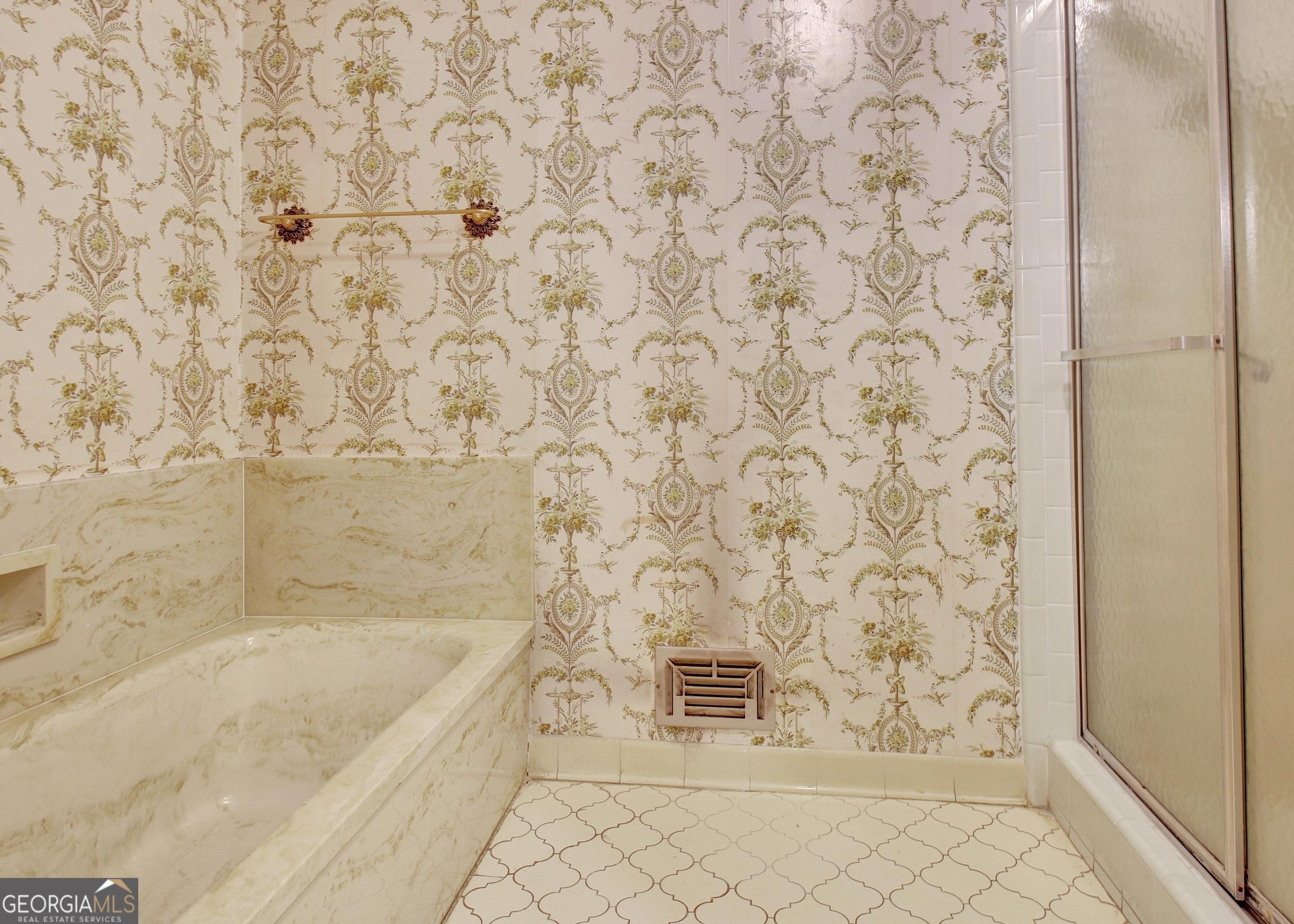 Photo #24