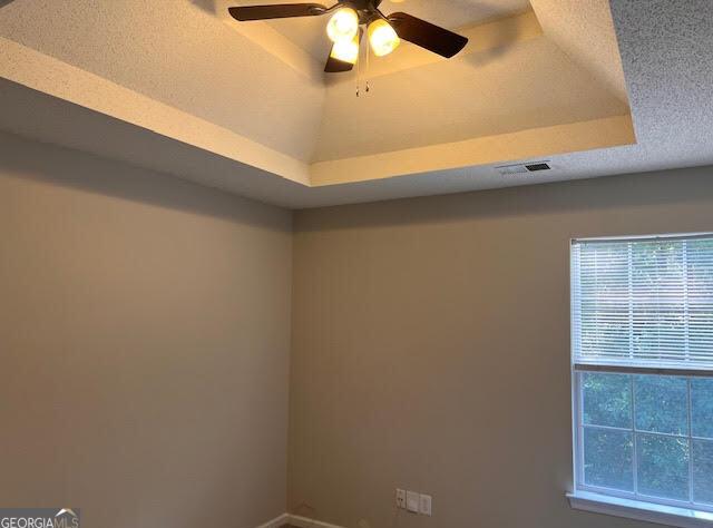 Photo #15