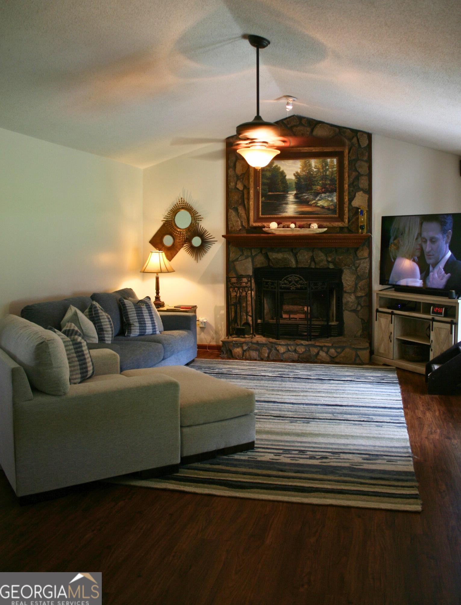 Photo #4