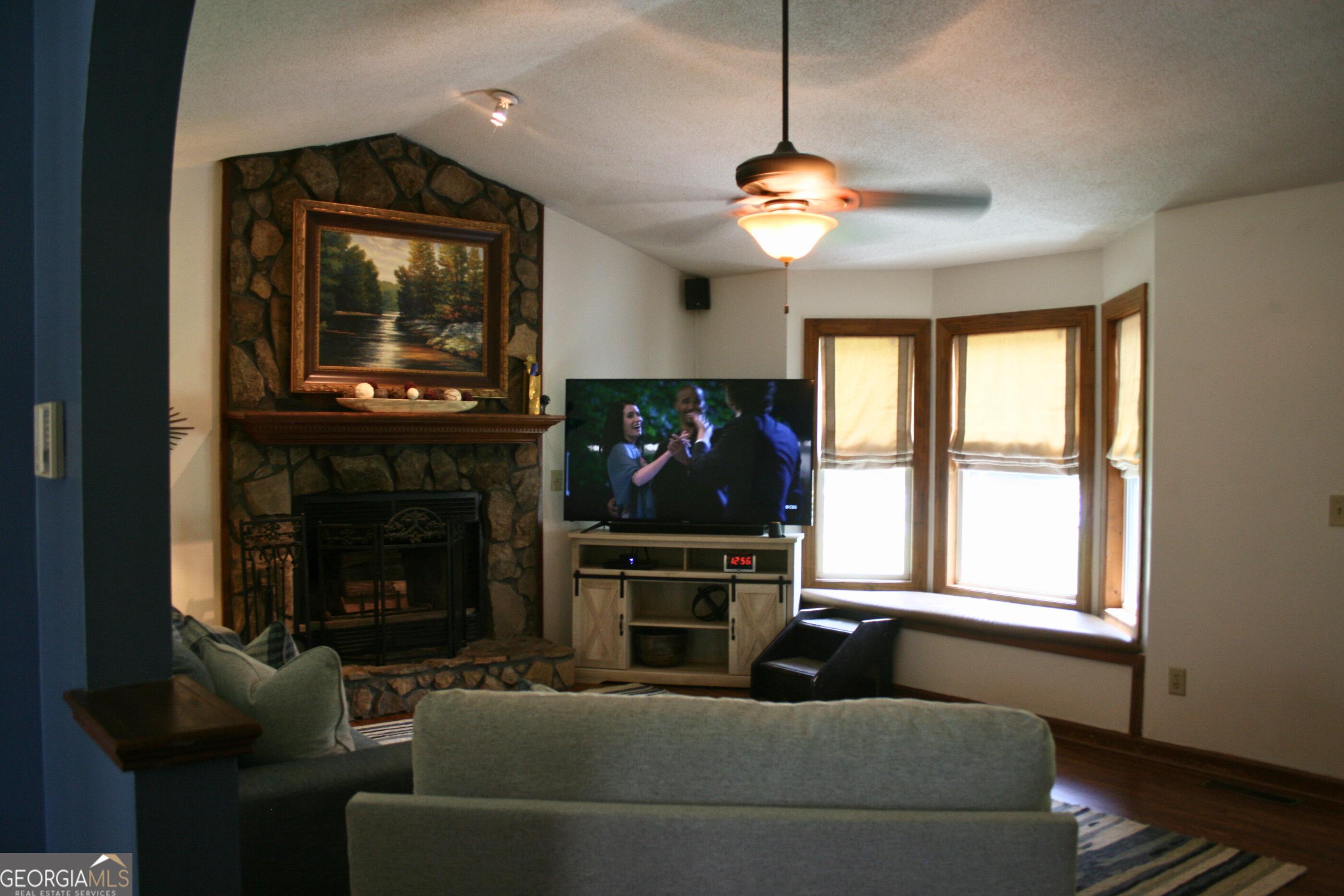 Photo #5