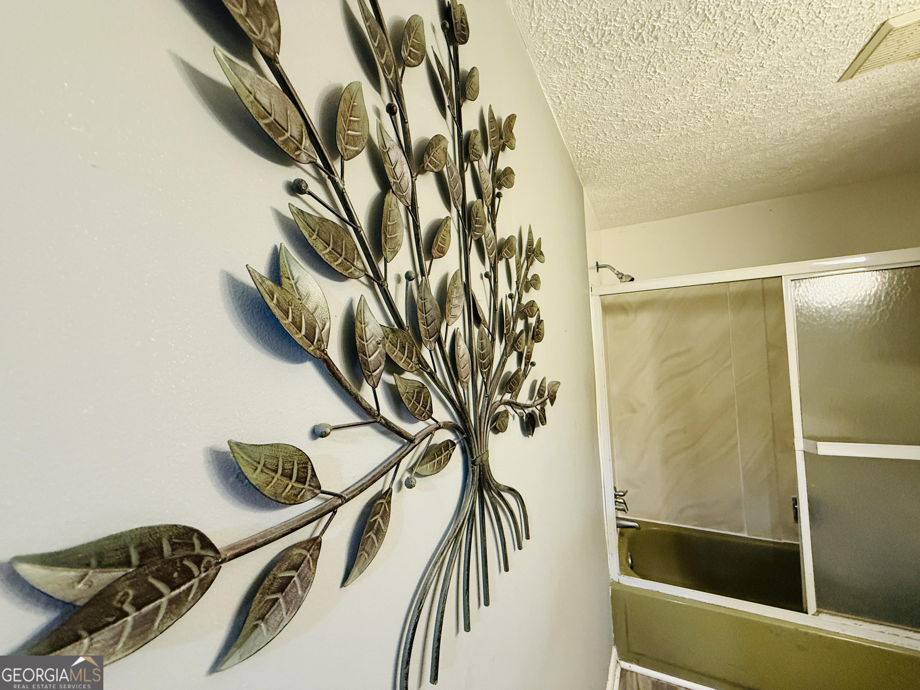 Photo #24