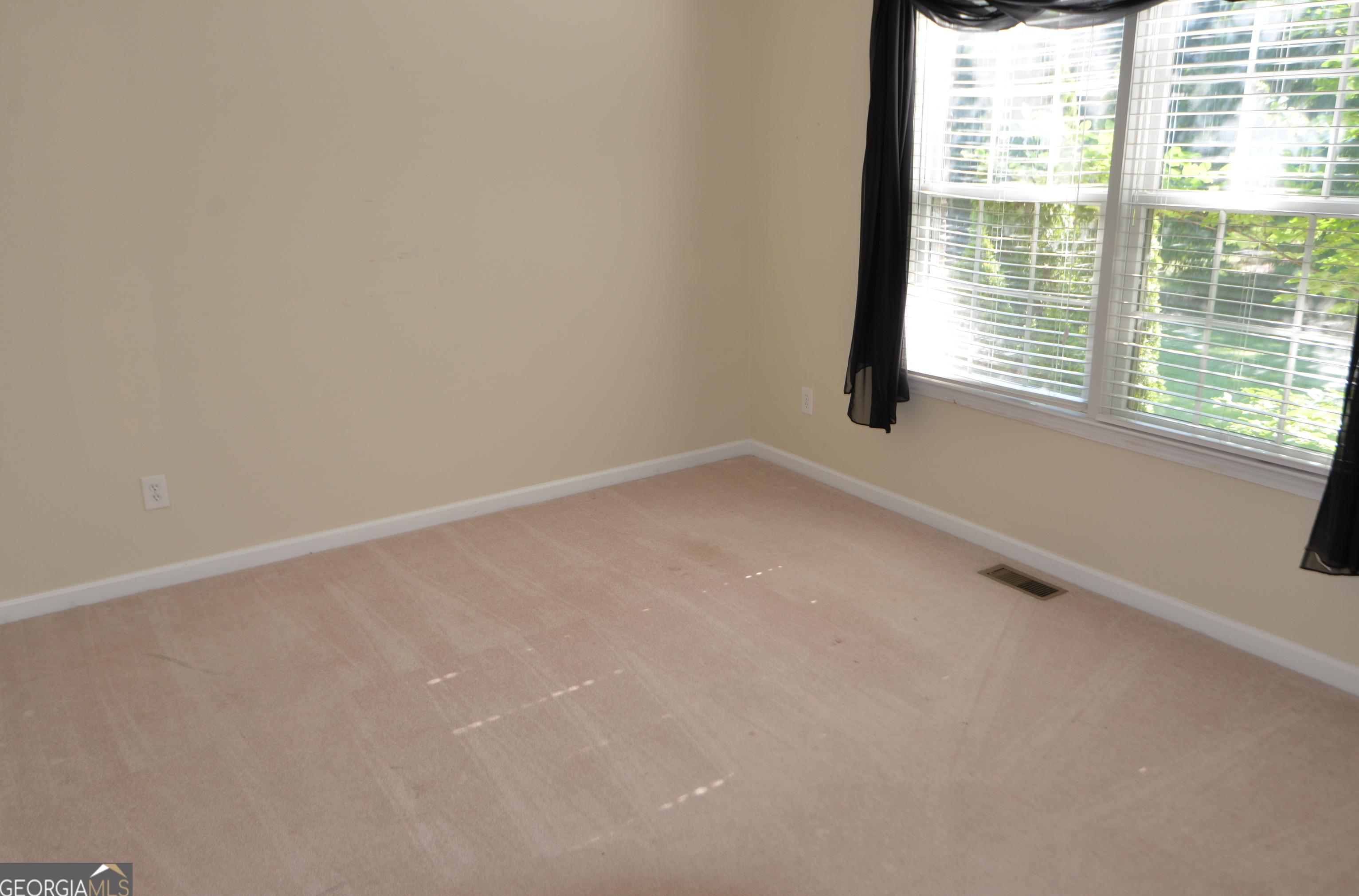 Photo #24