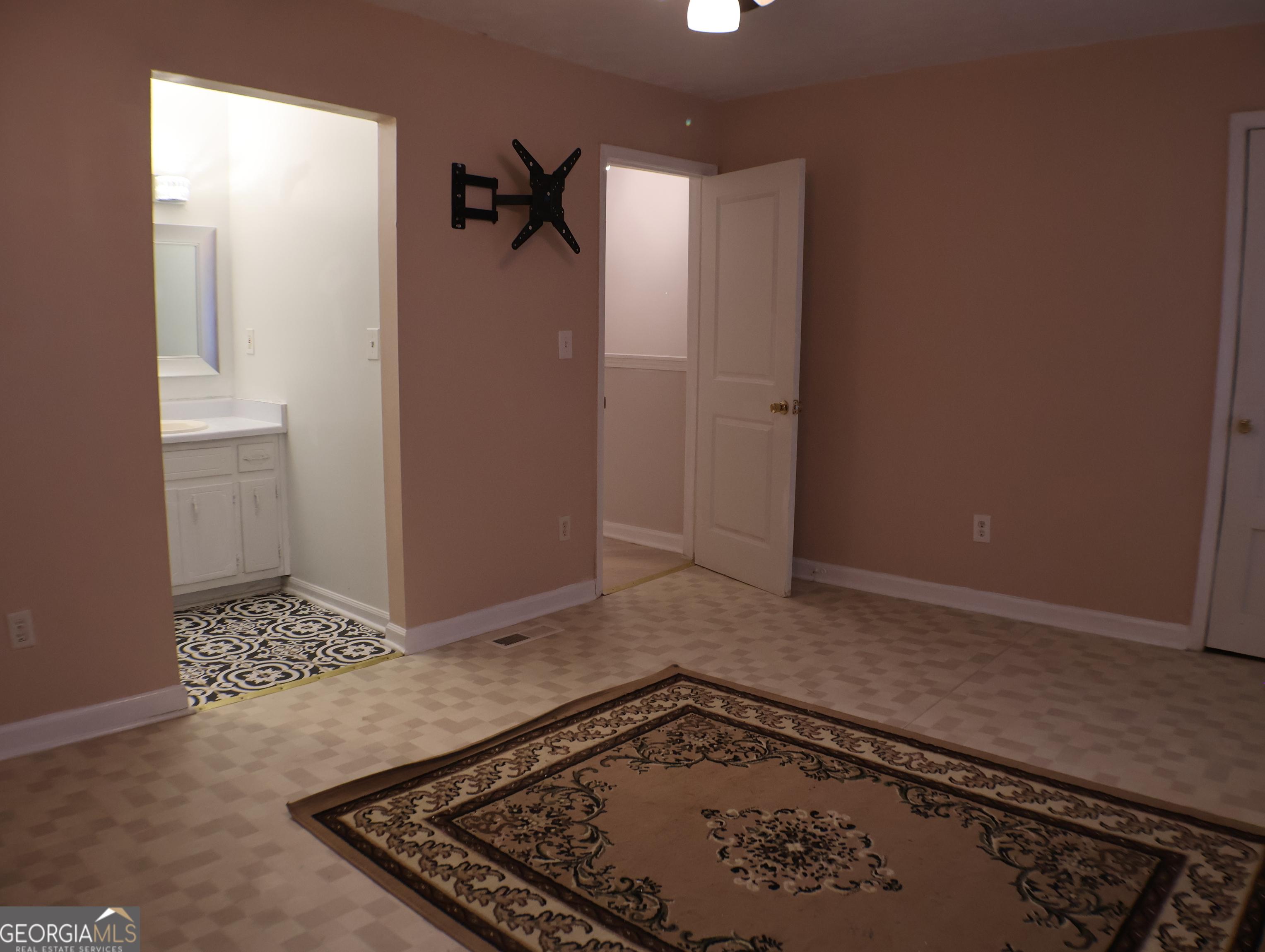 Photo #26