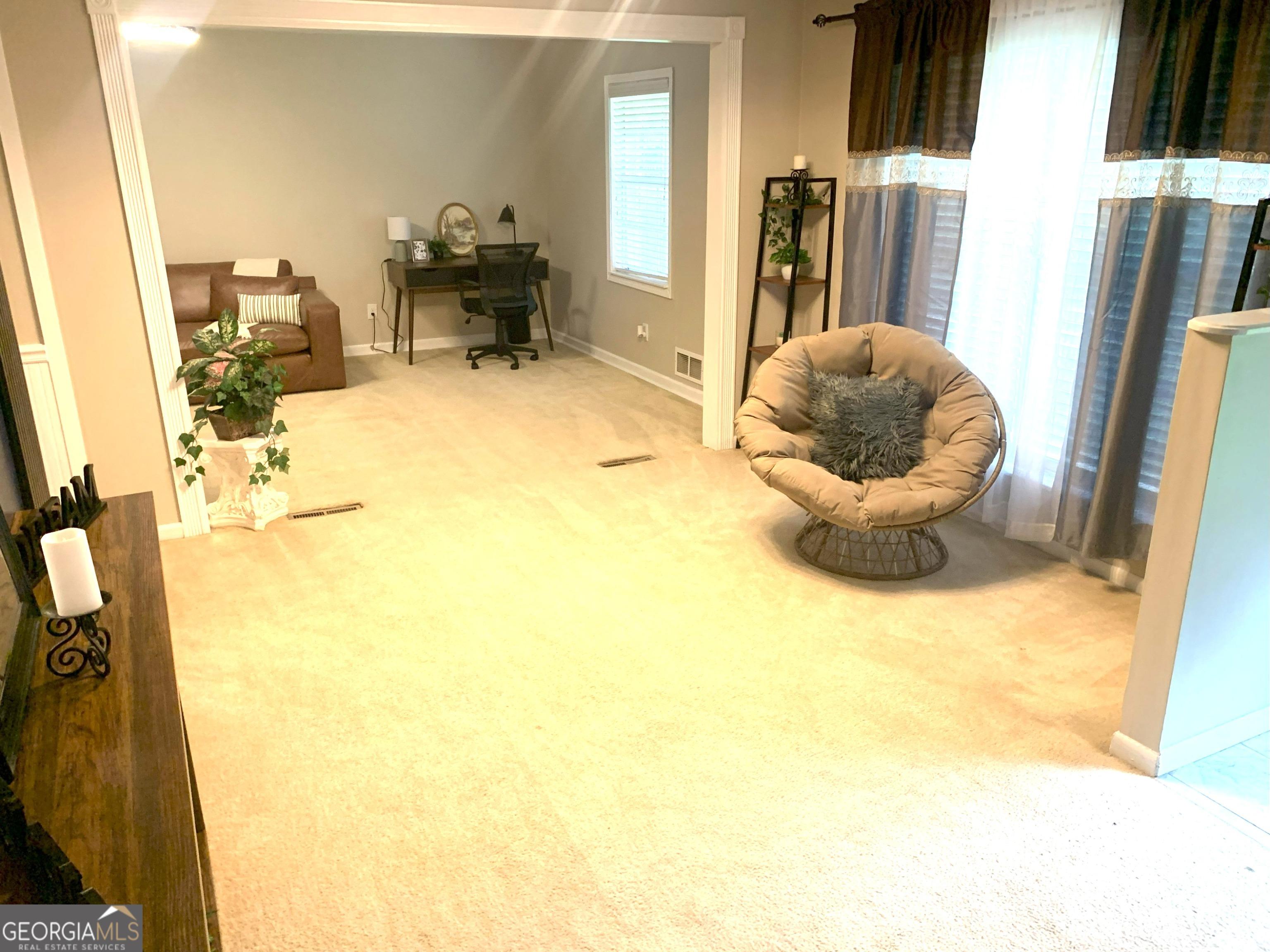Photo #8