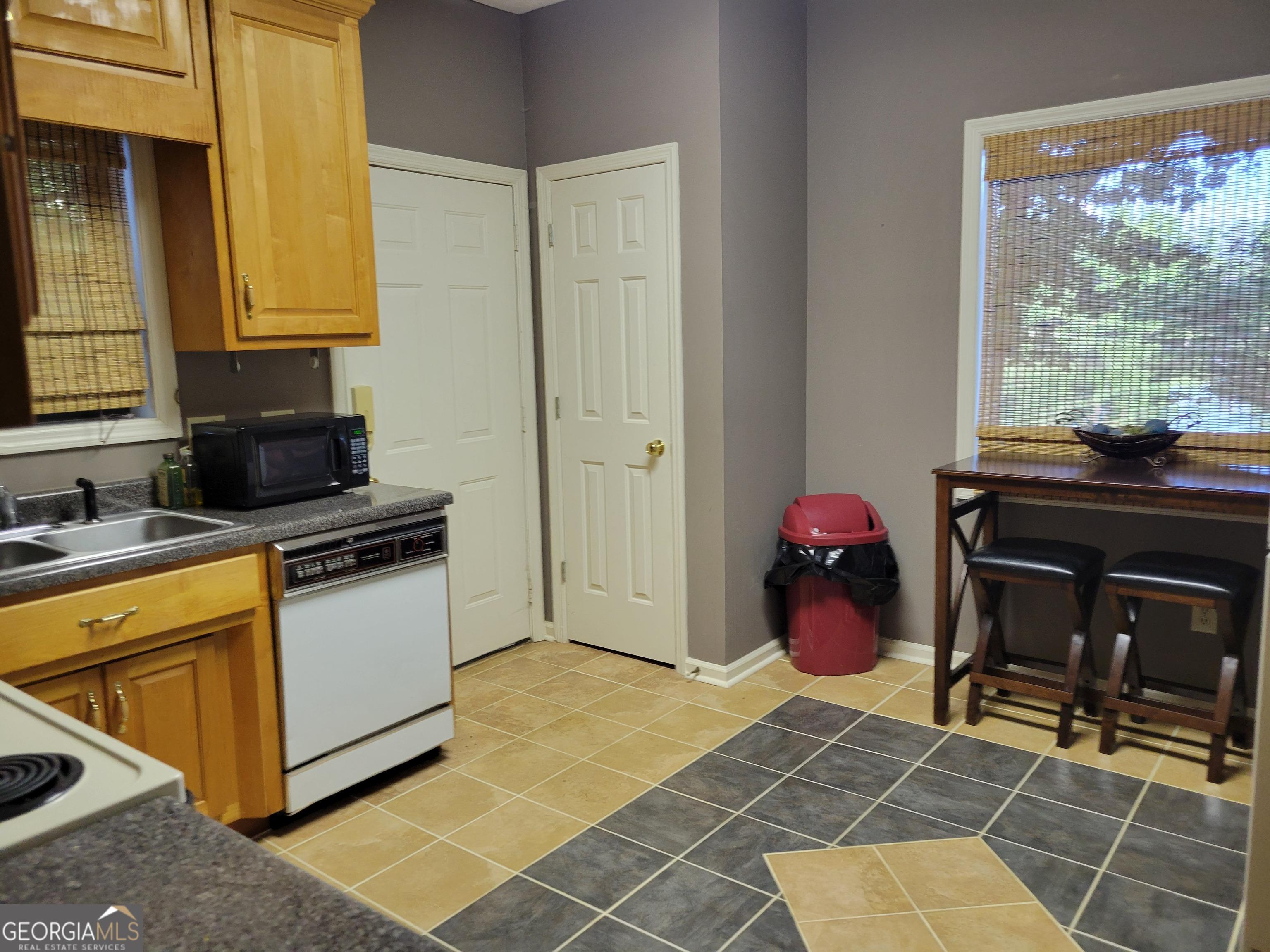 Photo #42