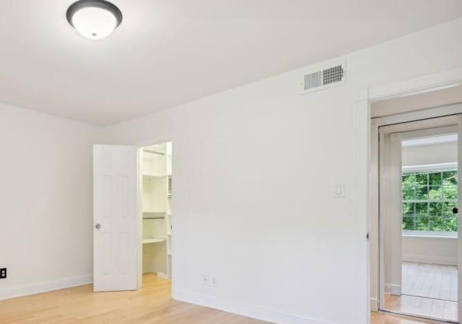 Photo #3