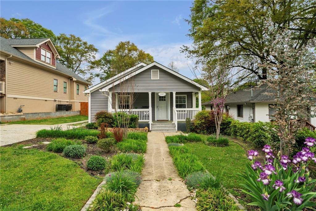 Photo one of 1331 Walker Ave Atlanta GA 30344 | MLS 7472163F
