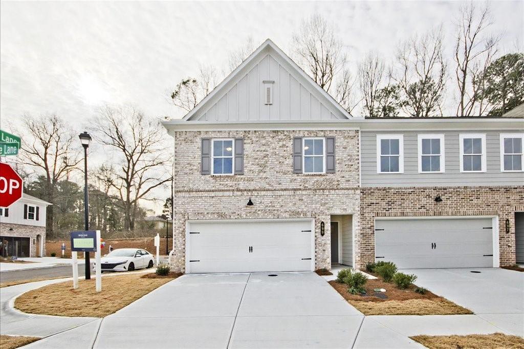 Photo one of 699 Sunstone Ln Lawrenceville GA 30043 | MLS 7493156F