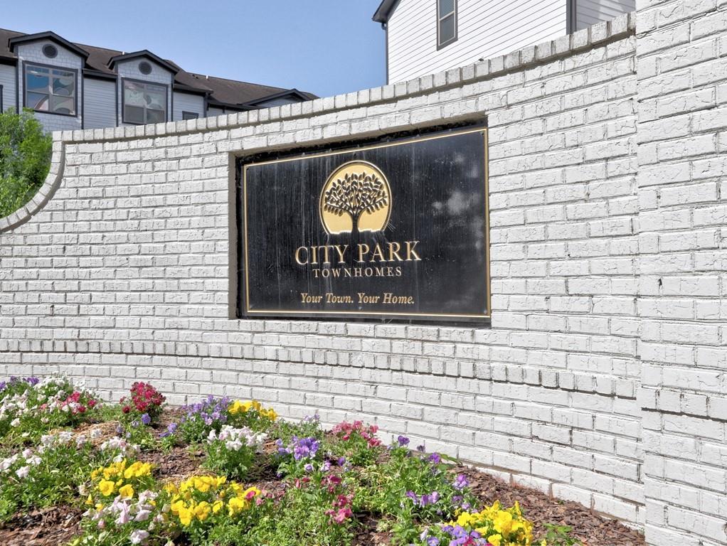 Photo one of 221 Semel Nw Cir # 273 Atlanta GA 30309 | MLS 7494629F