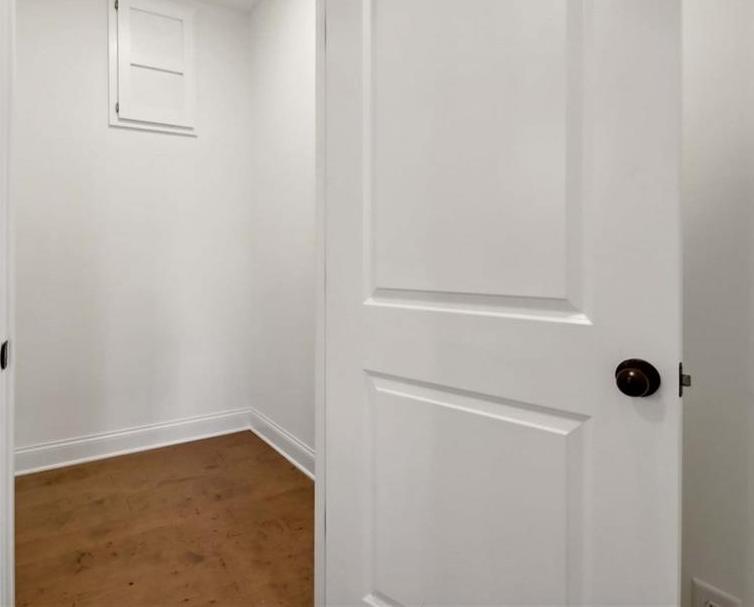 Photo #8