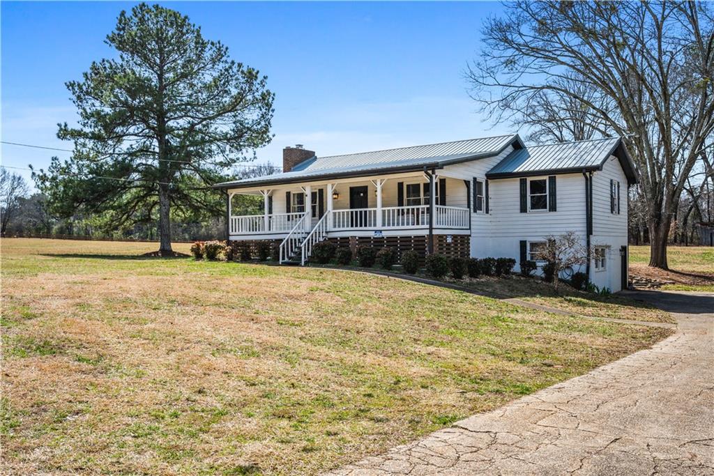 Photo one of 5333 Pine Valley Rd Powder Springs GA 30127 | MLS 7498153F