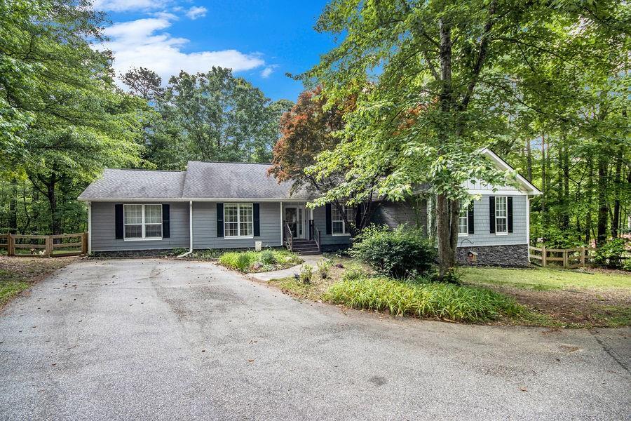Photo one of 675 Mayes Rd Powder Springs GA 30127 | MLS 7507495F