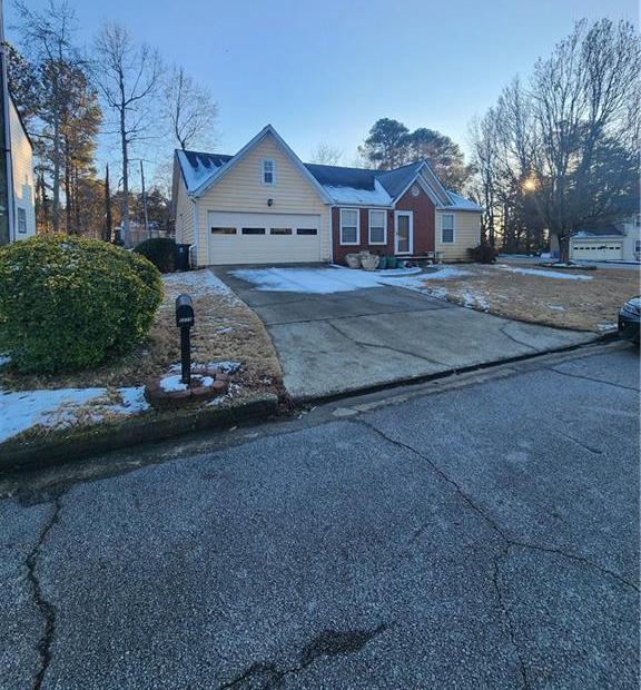 Photo one of 2210 Burdett Ridge Atlanta GA 30349 | MLS 7509316F