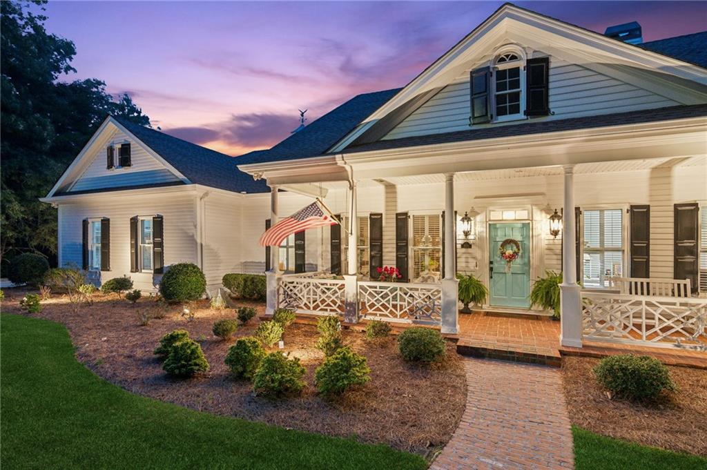 Photo one of 101 Barker Rd Cumming GA 30040 | MLS 7514823F