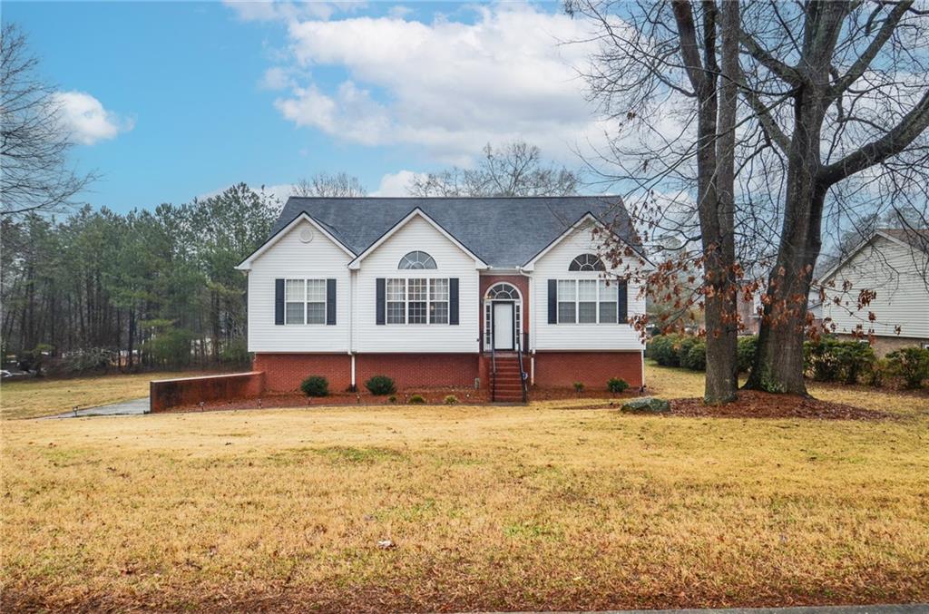 Photo one of 2832 Fieldstone Se Dr Conyers GA 30013 | MLS 7514891F